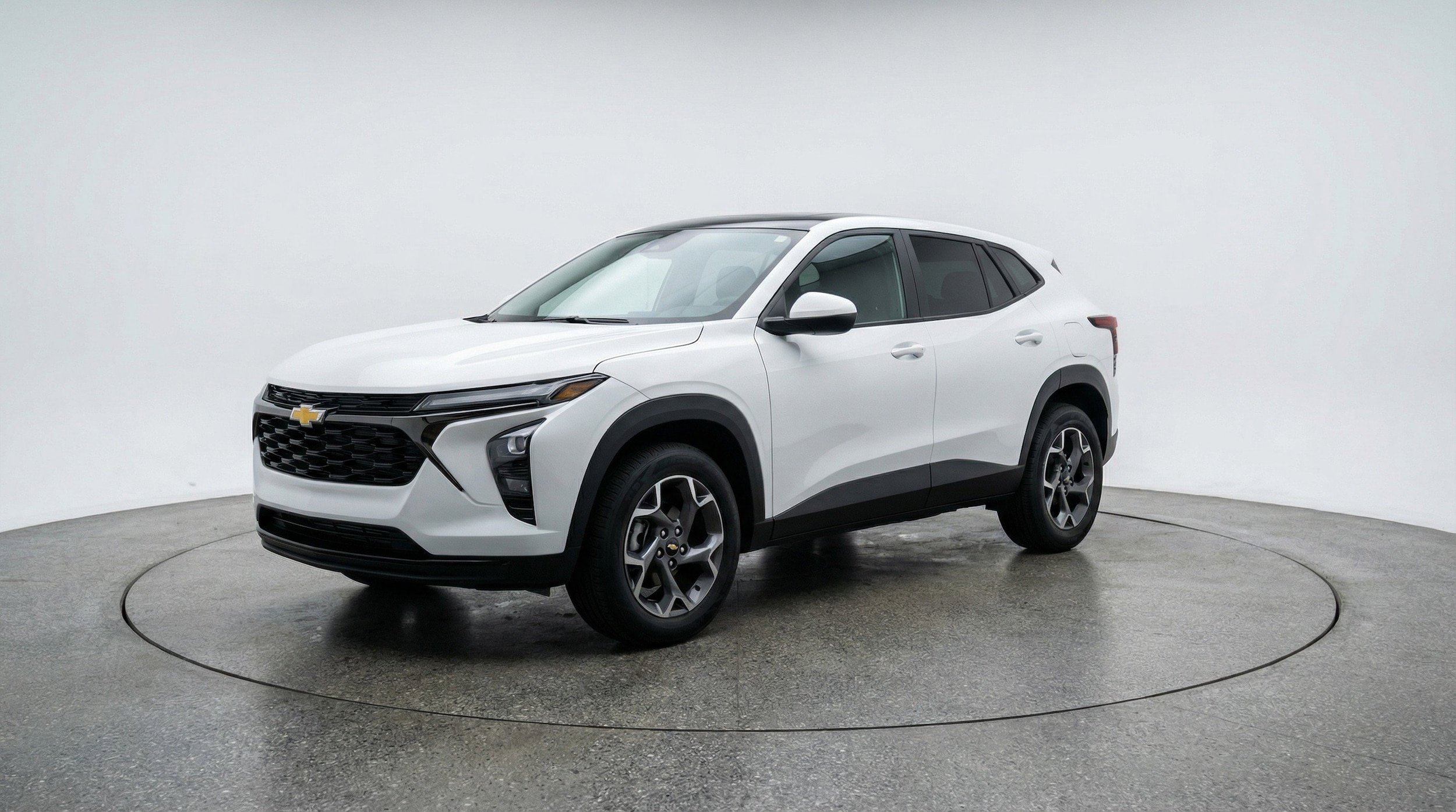 Thumbnail: 2025 Chevrolet Trax - 3