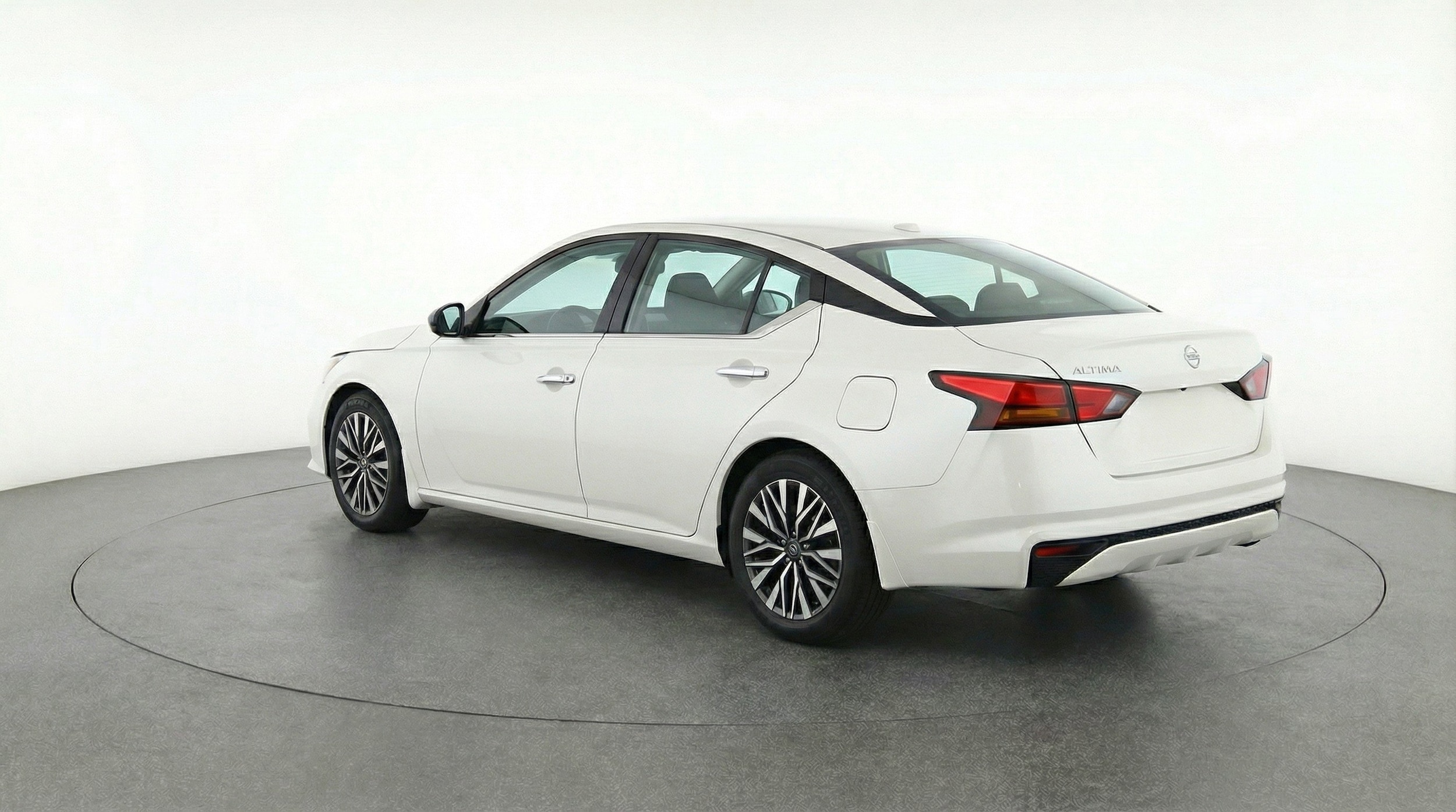 Thumbnail: 2025 Nissan Altima - 6