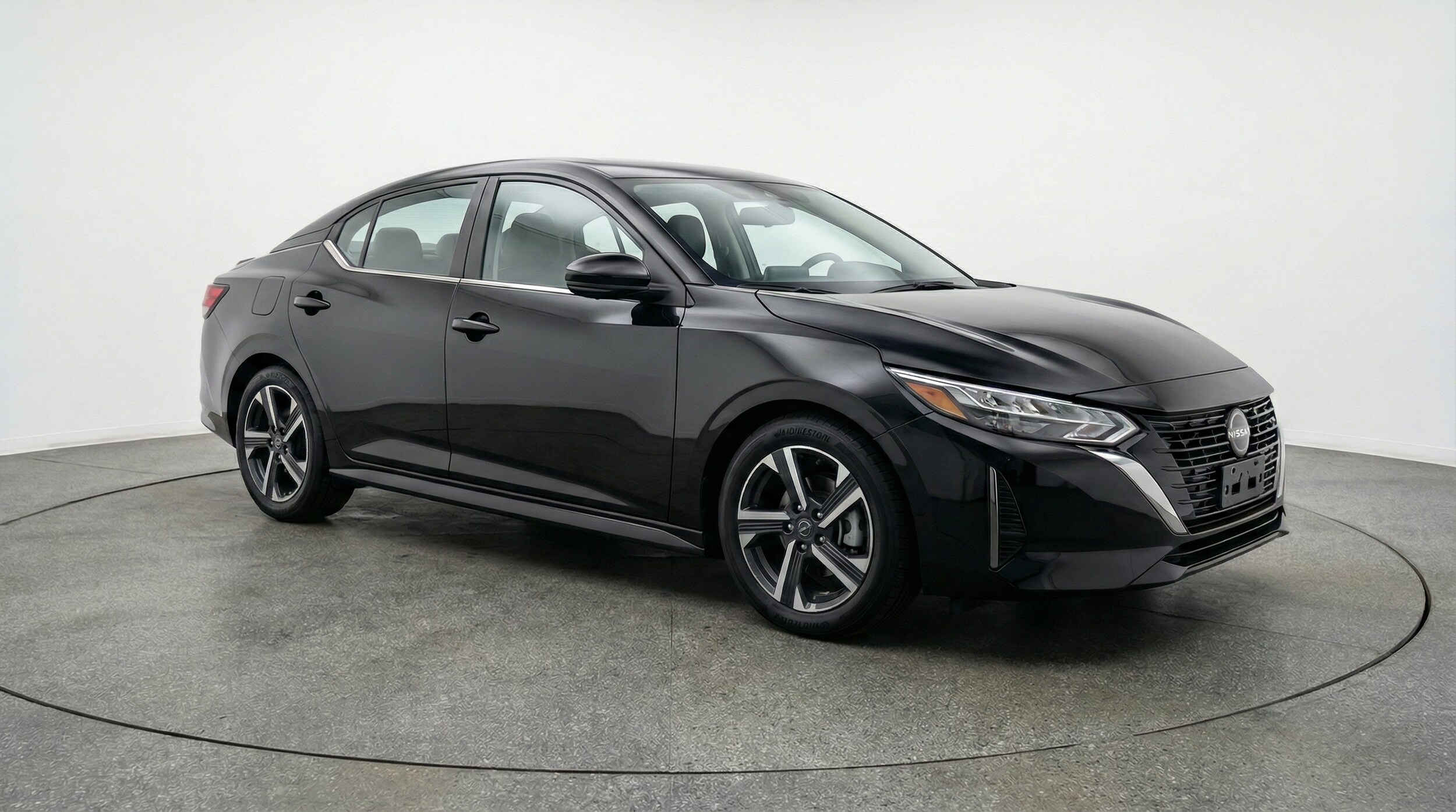 Thumbnail: 2025 Nissan Sentra - 1