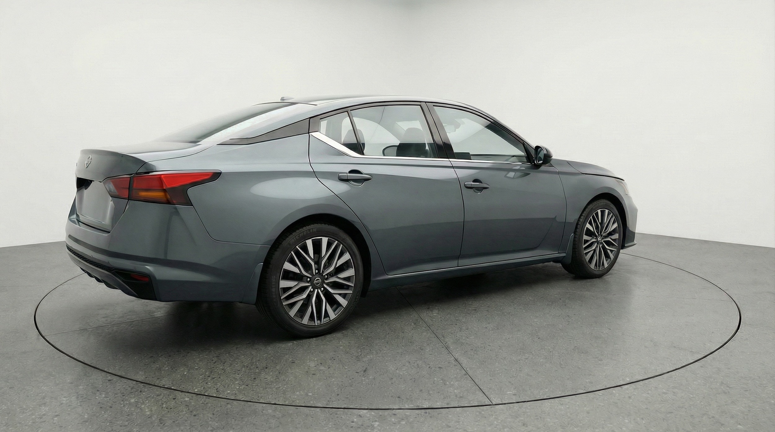 Thumbnail: 2025 Nissan Altima - 7