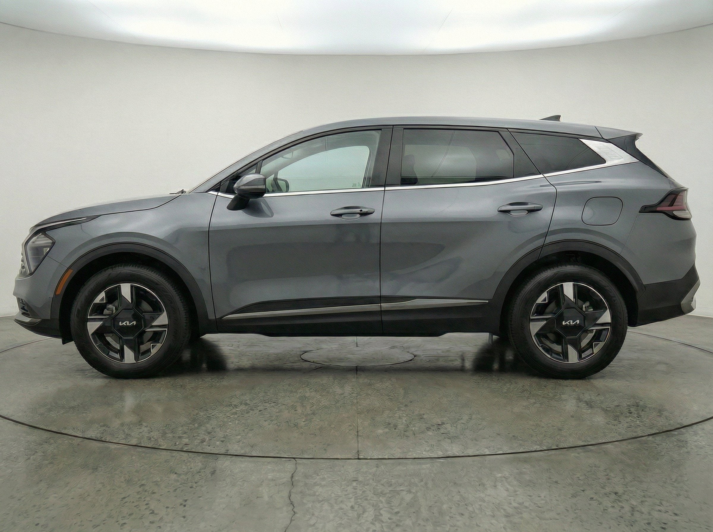 Thumbnail: 2026 Kia Sportage - 5
