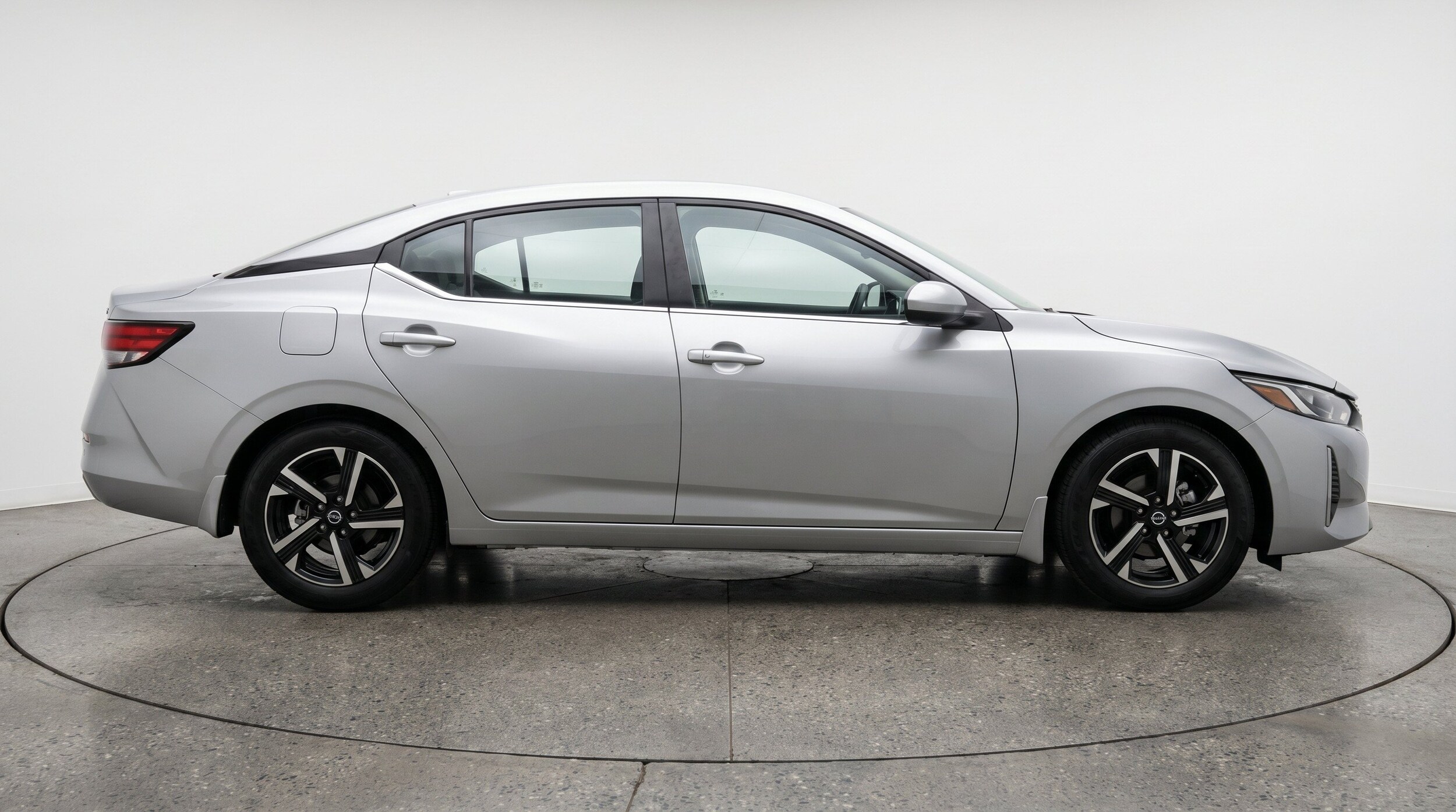 Thumbnail: 2025 Nissan Sentra - 11