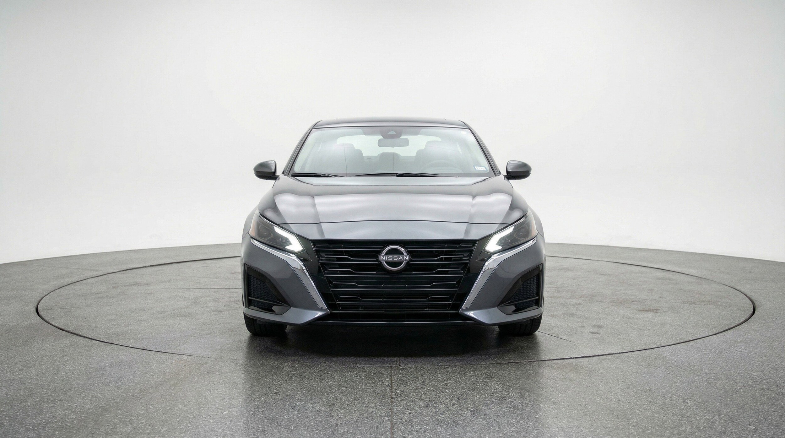 Thumbnail: 2025 Nissan Altima - 2