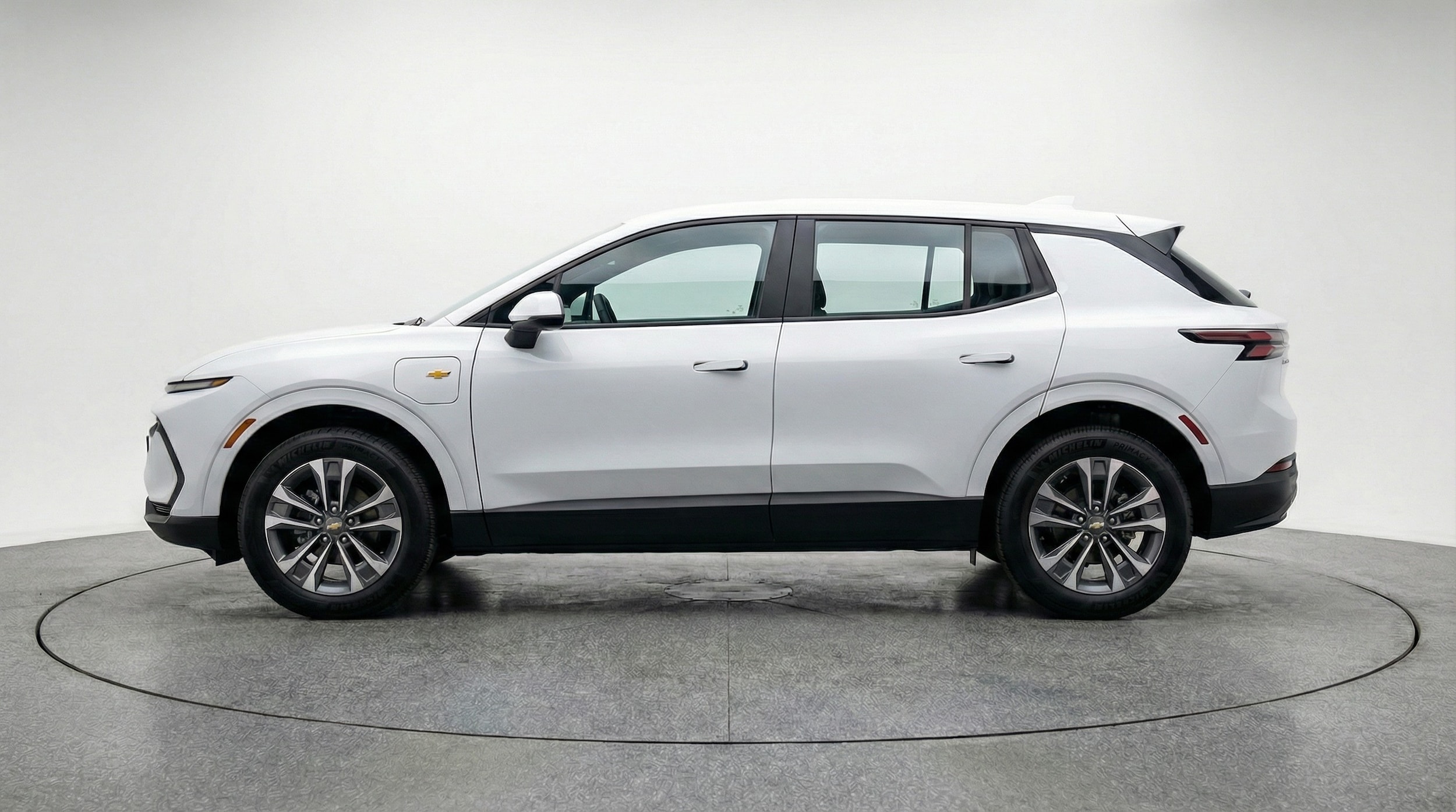 Thumbnail: 2025 Chevrolet Equinox - 4