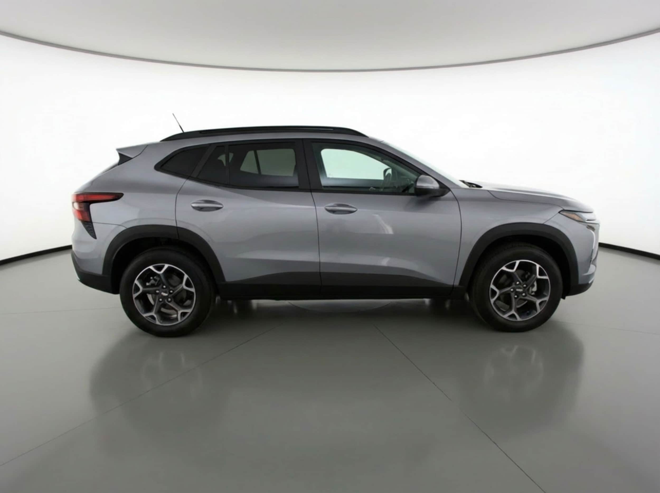 Thumbnail: 2025 Chevrolet Trax - 11