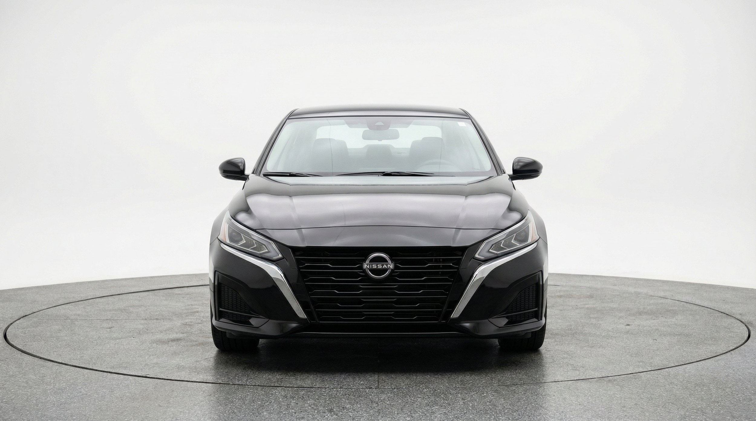 Thumbnail: 2025 Nissan Altima - 2