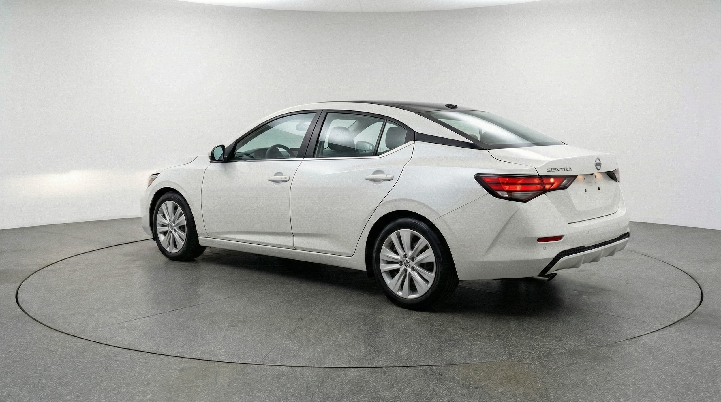 Thumbnail: 2025 Nissan Sentra - 5