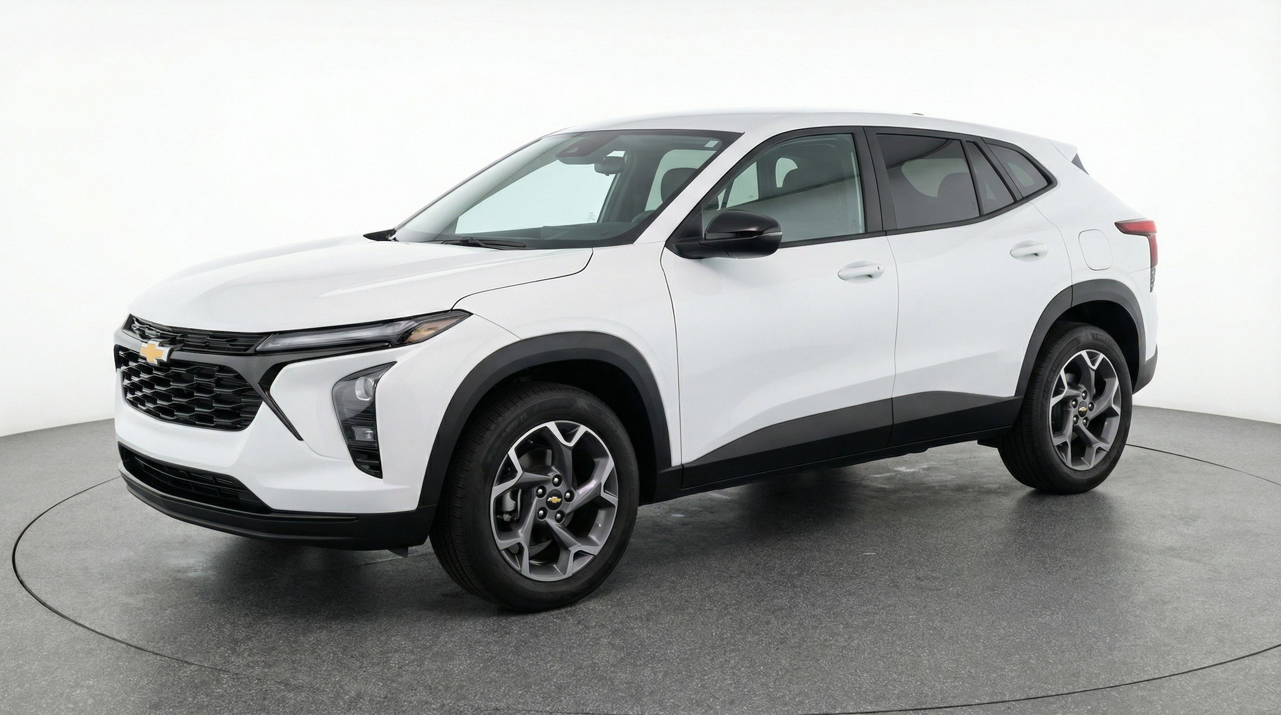 Thumbnail: 2025 Chevrolet Trax - 3