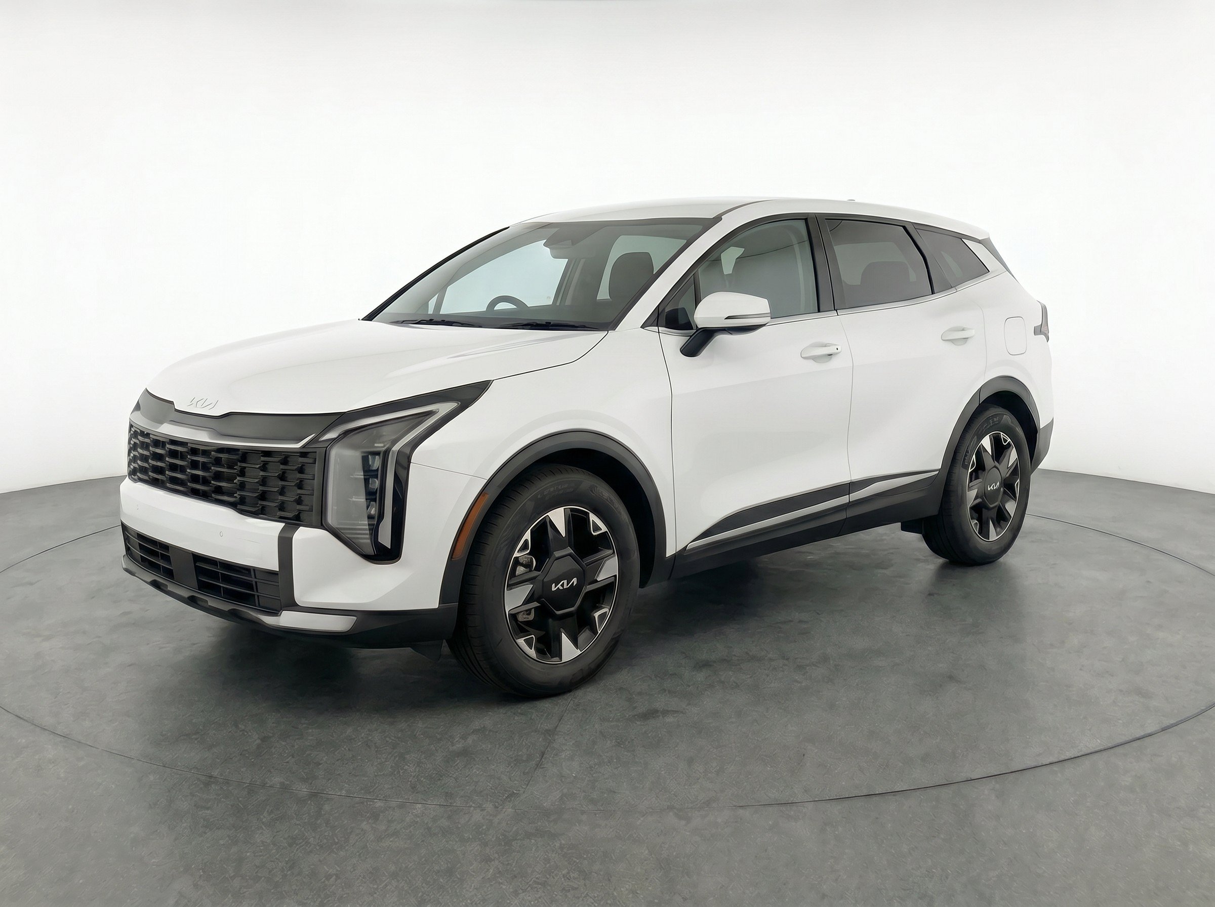 Thumbnail: 2026 Kia Sportage - 3