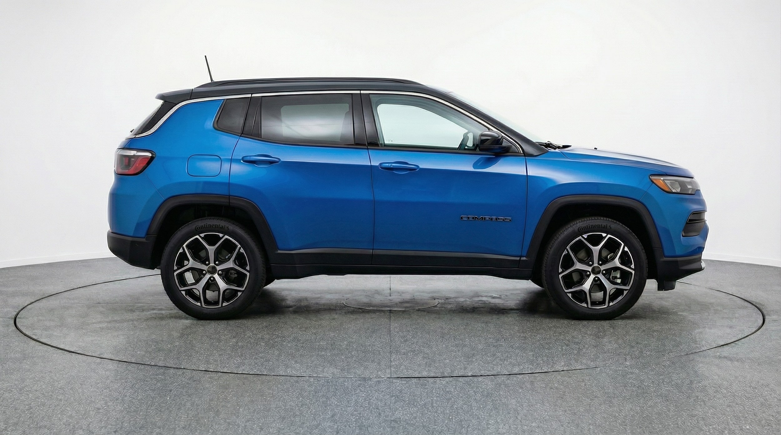 Thumbnail: 2025 Jeep Compass - 8