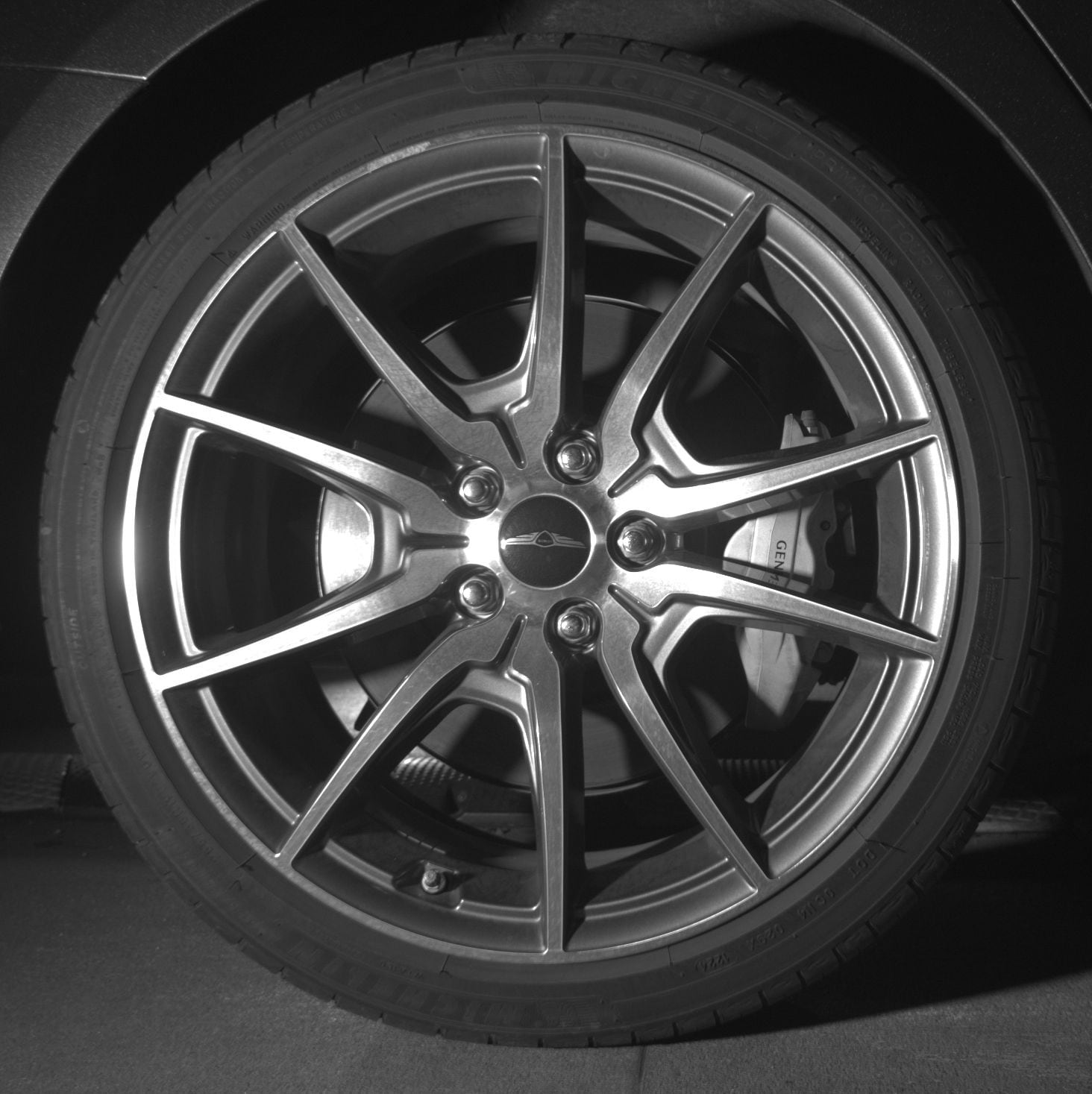 Thumbnail: 2025 Genesis G70 - 12