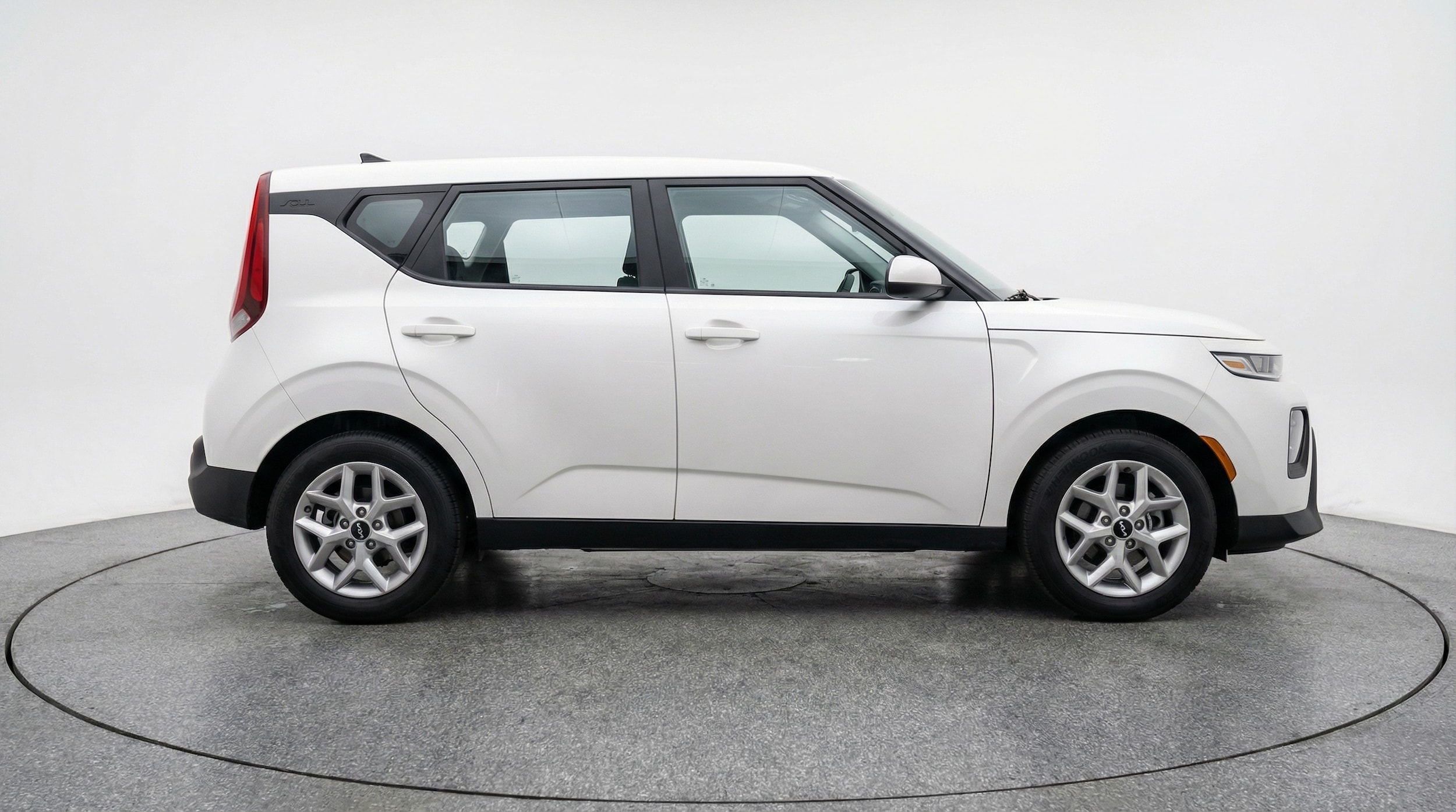 Thumbnail: 2025 Kia Soul - 8