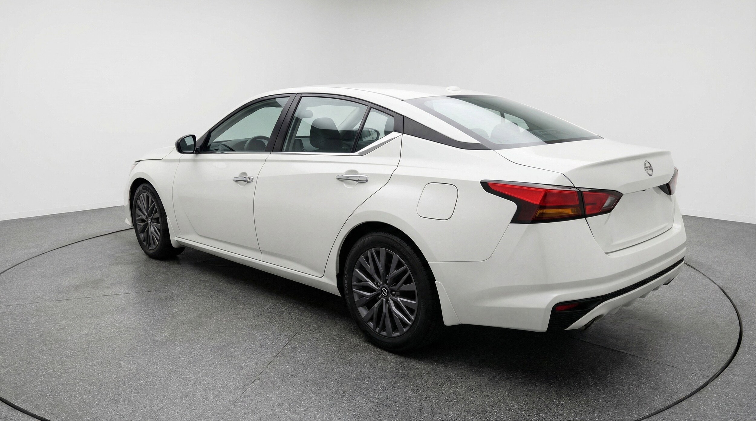 Thumbnail: 2025 Nissan Altima - 6