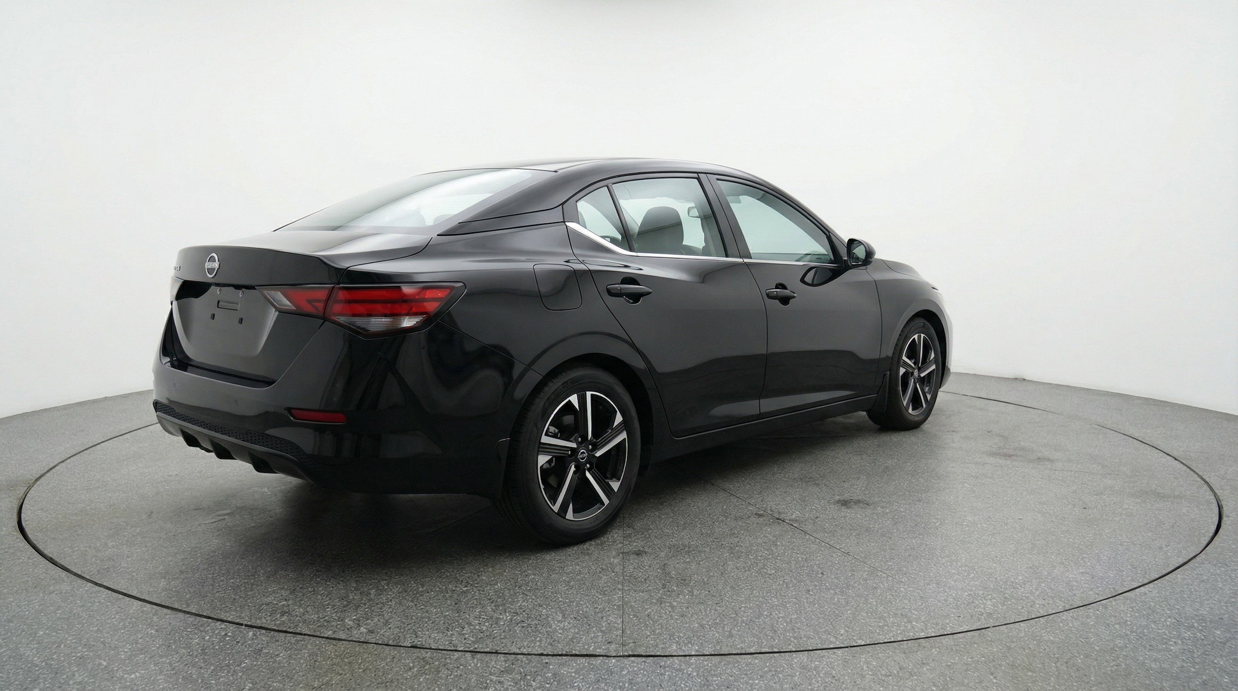 Thumbnail: 2025 Nissan Sentra - 9