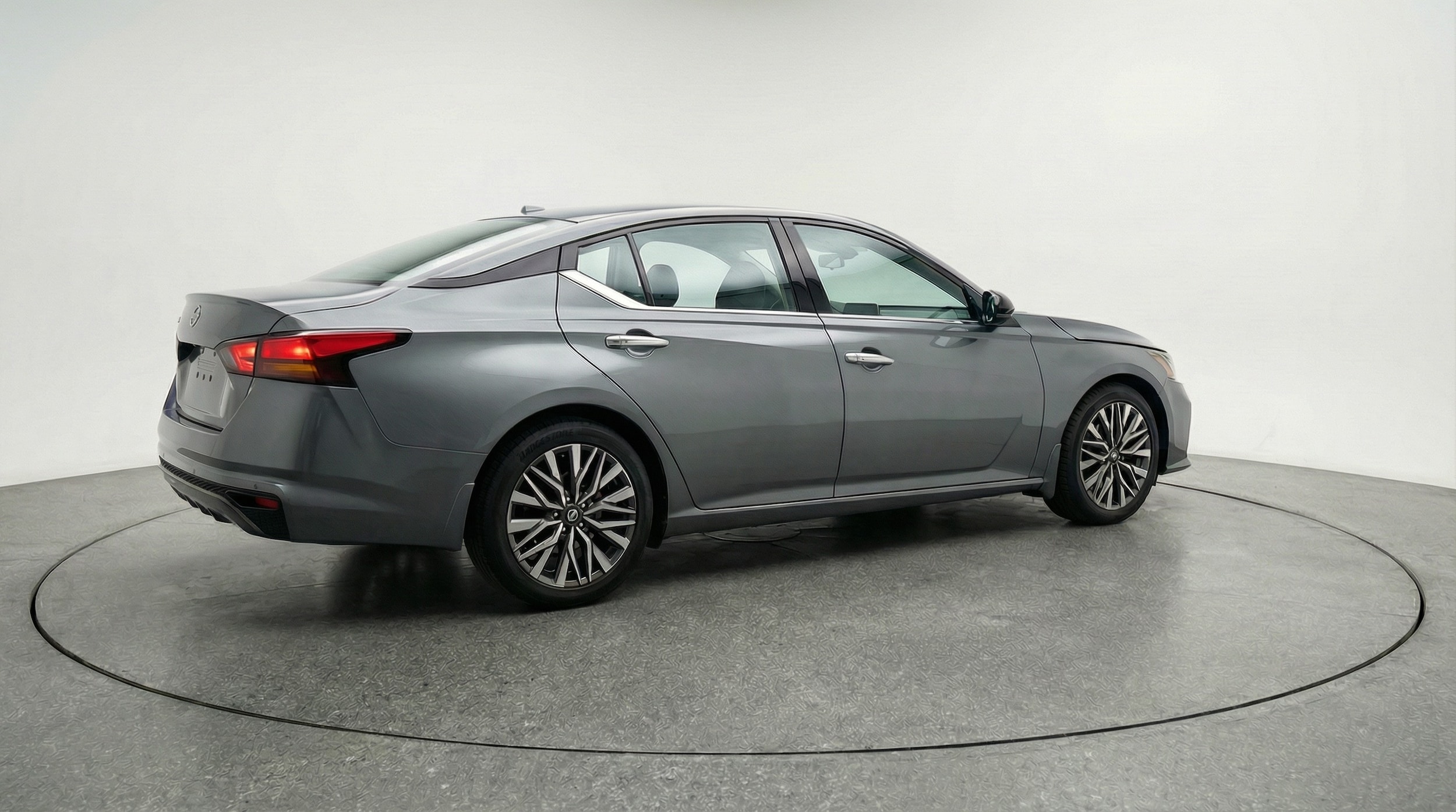 Thumbnail: 2025 Nissan Altima - 7