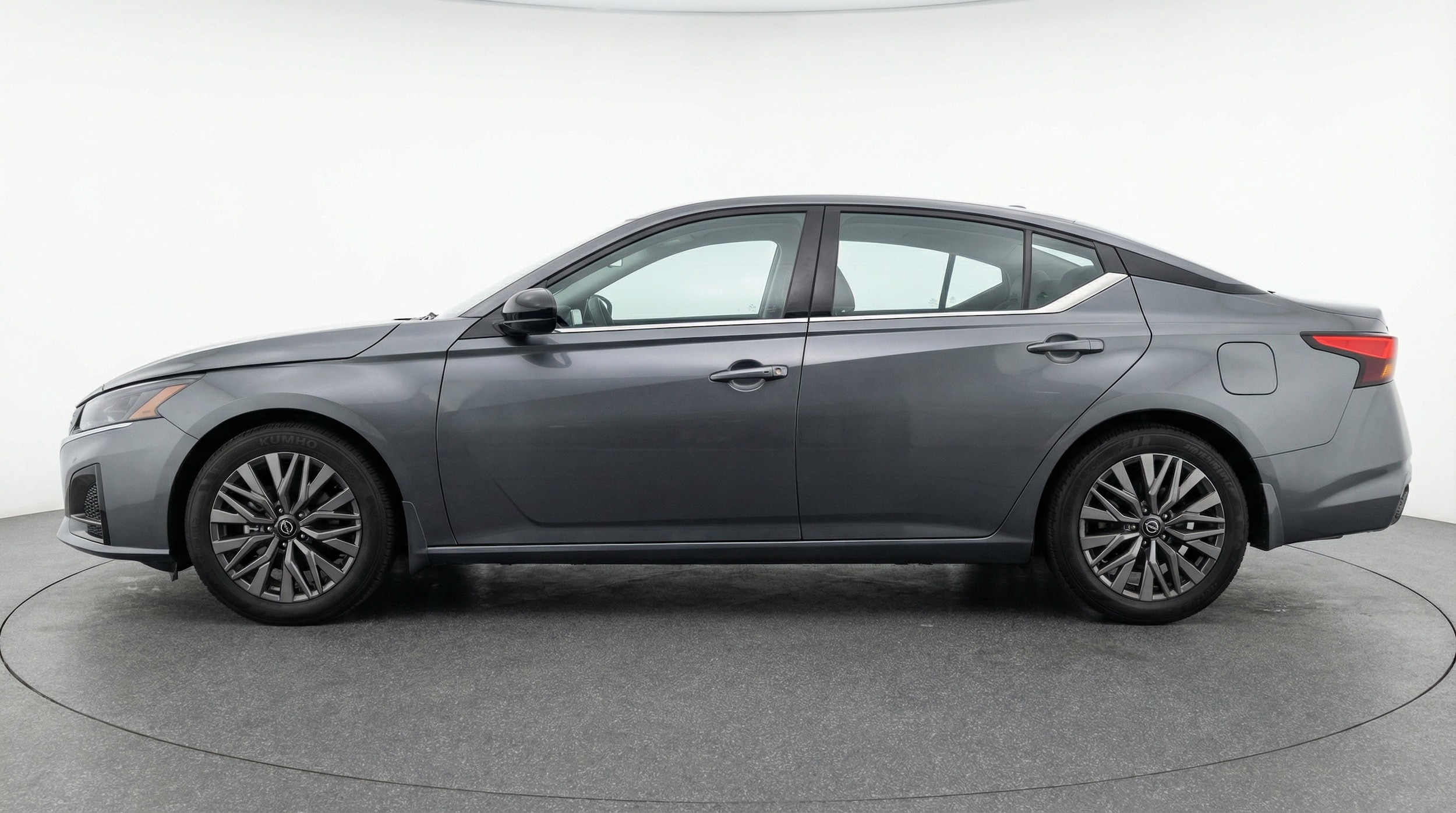 Thumbnail: 2025 Nissan Altima - 4