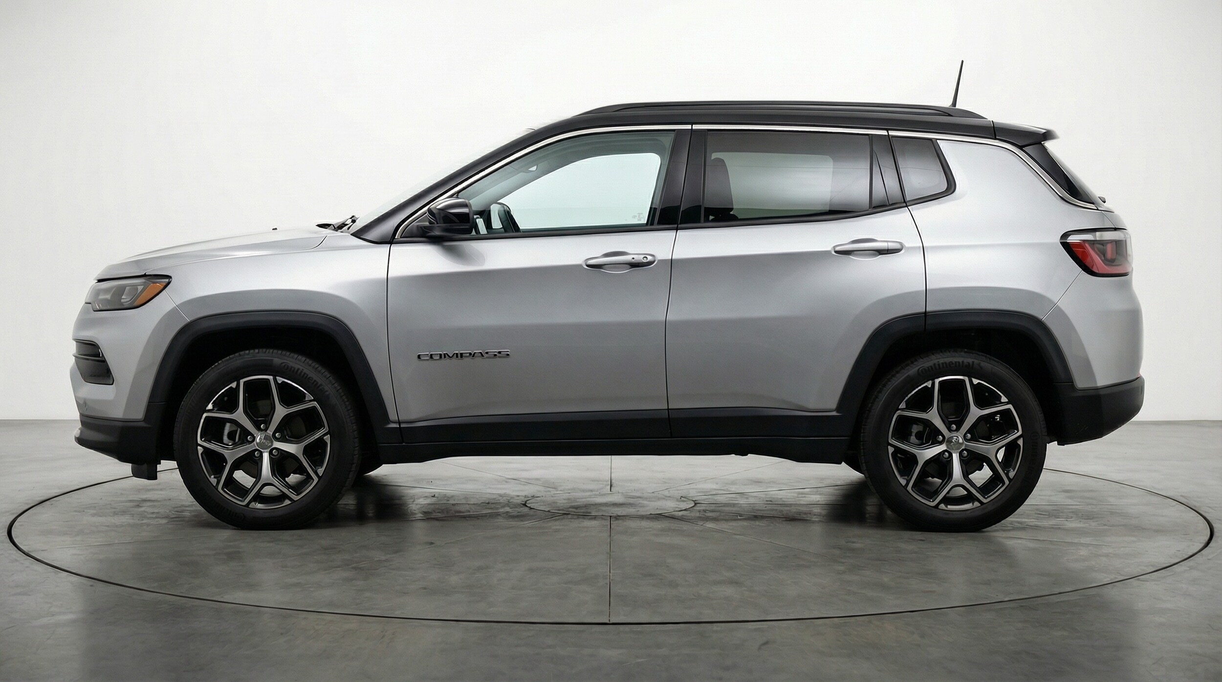 Thumbnail: 2025 Jeep Compass - 4