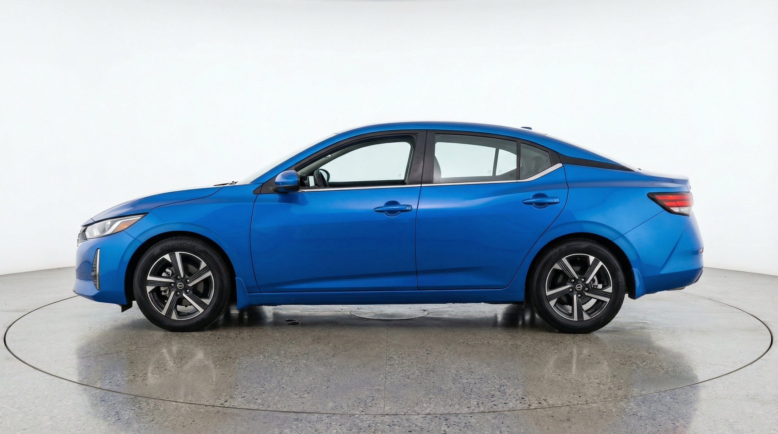 Thumbnail: 2025 Nissan Sentra - 5