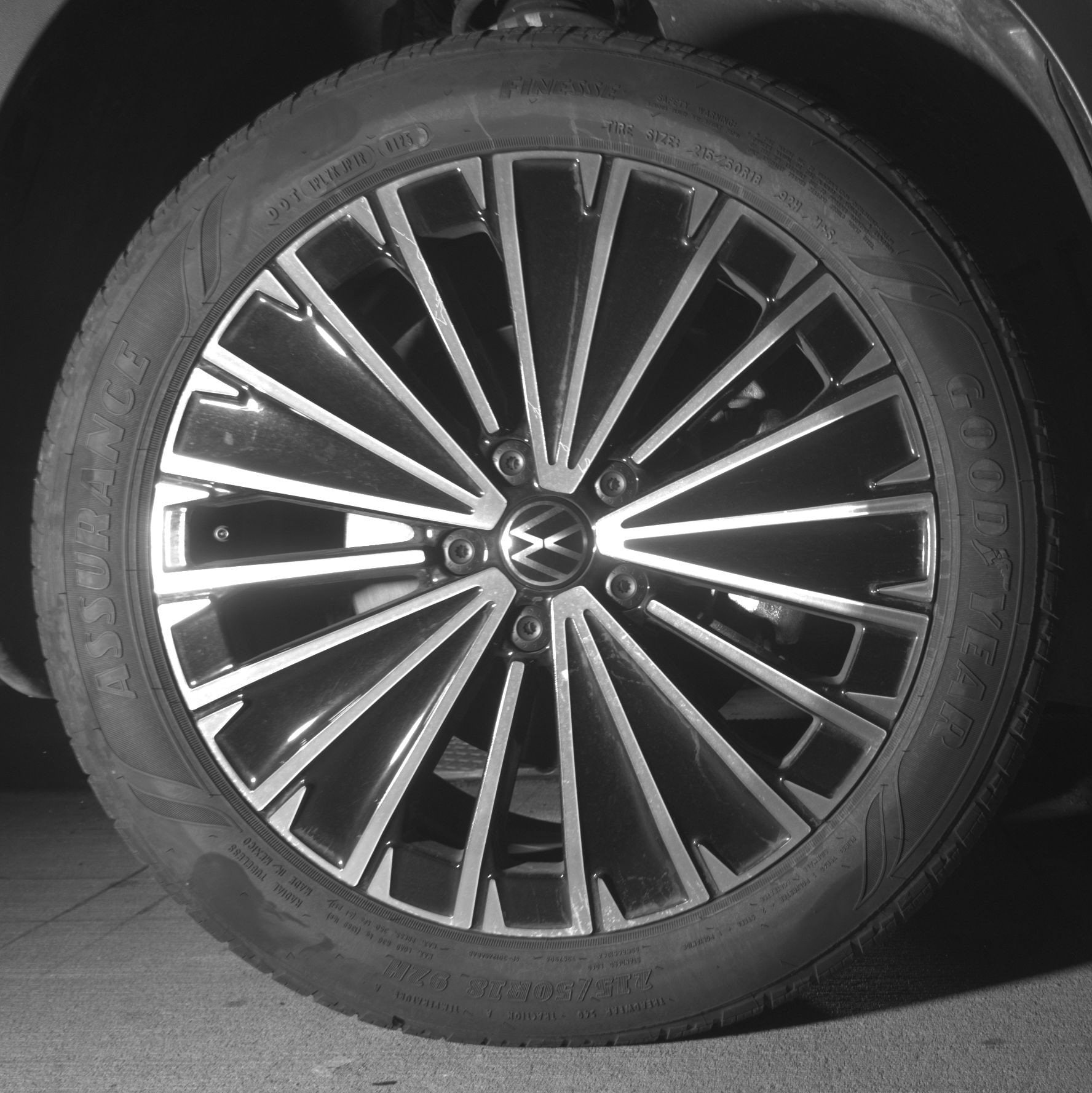 Thumbnail: 2025 Volkswagen Taos - 13