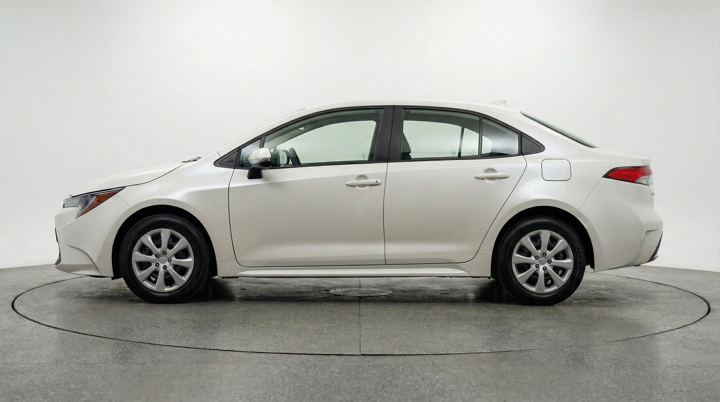 Thumbnail: 2025 Toyota Corolla - 5