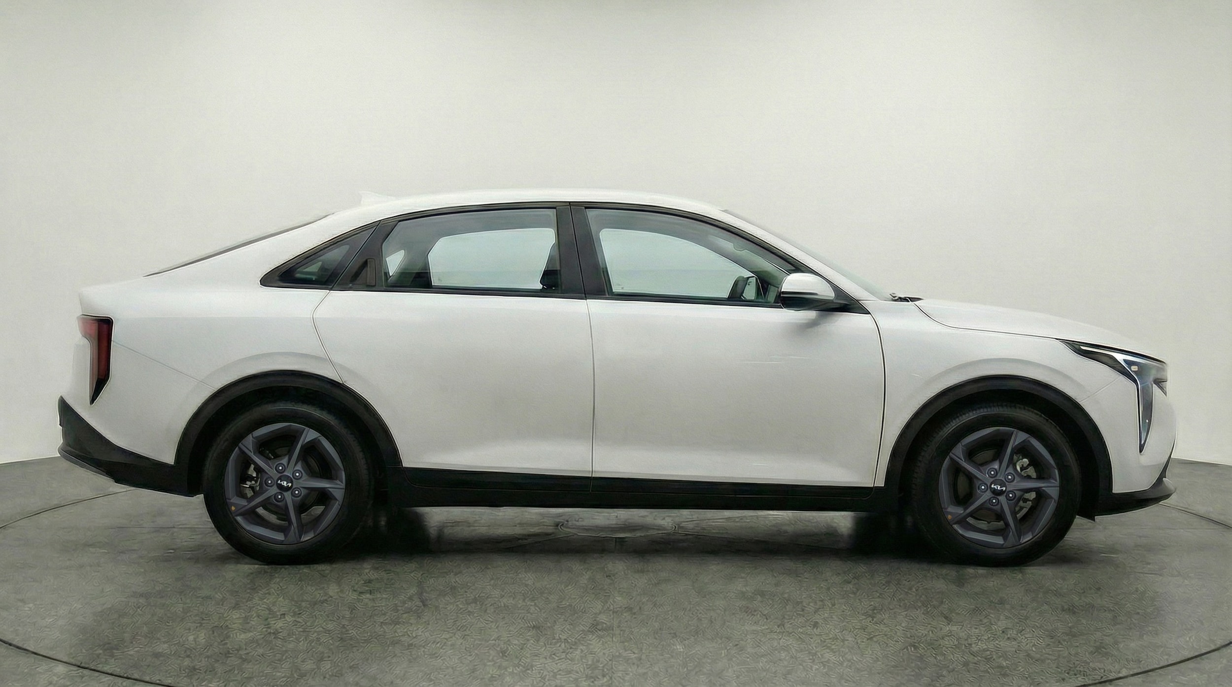 Thumbnail: 2025 Kia K4 - 8