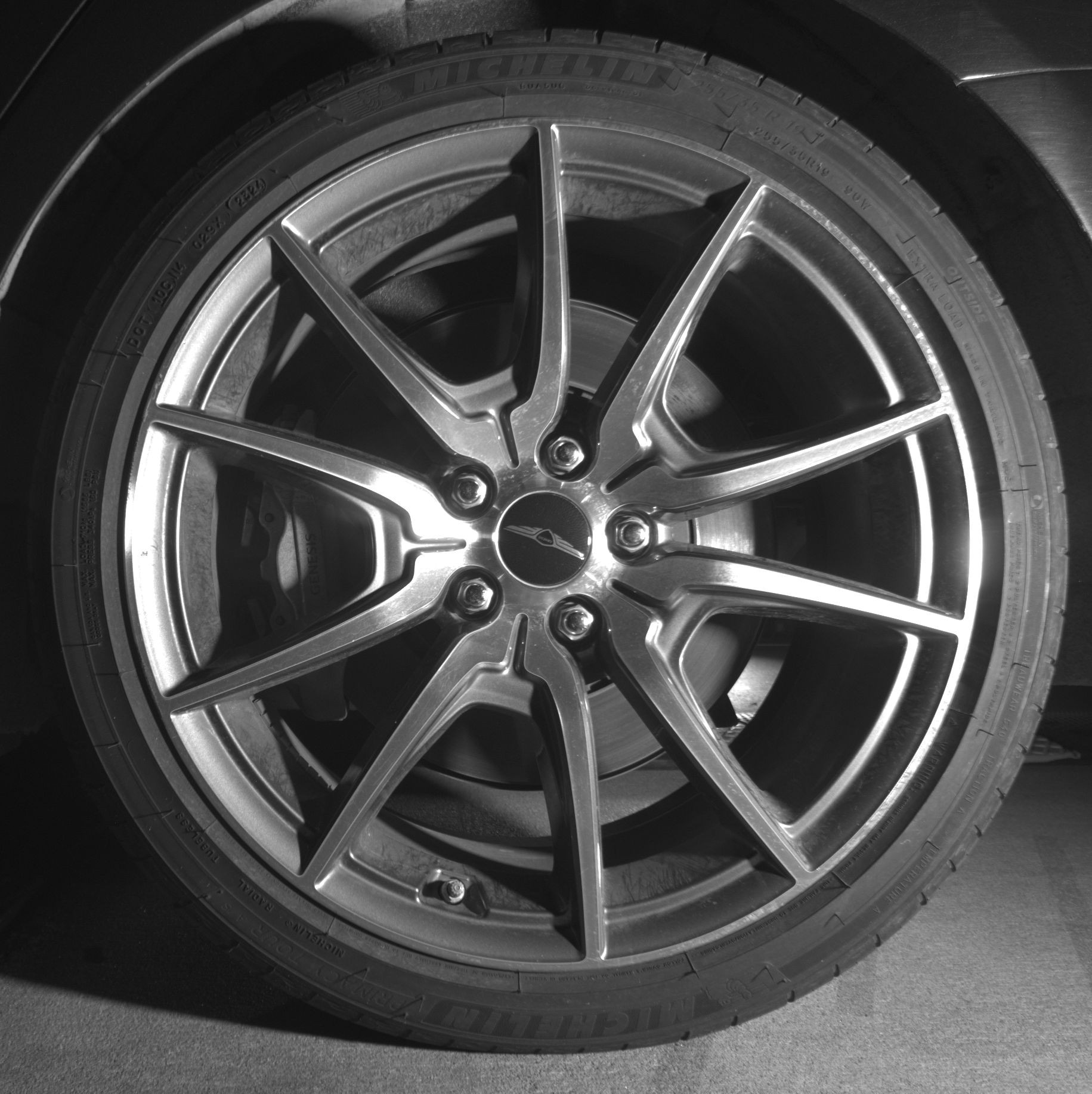 Thumbnail: 2025 Genesis G70 - 11