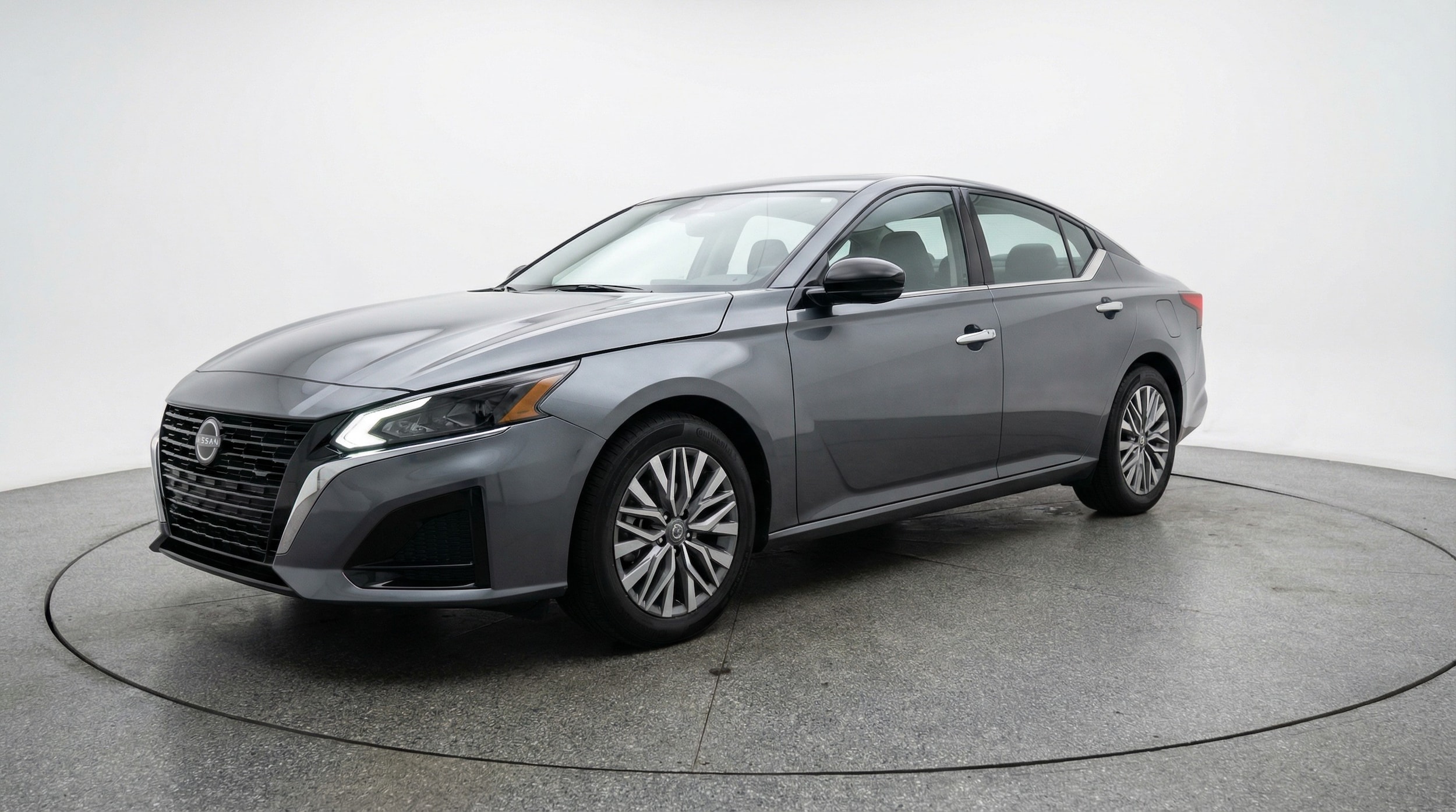 Thumbnail: 2025 Nissan Altima - 3