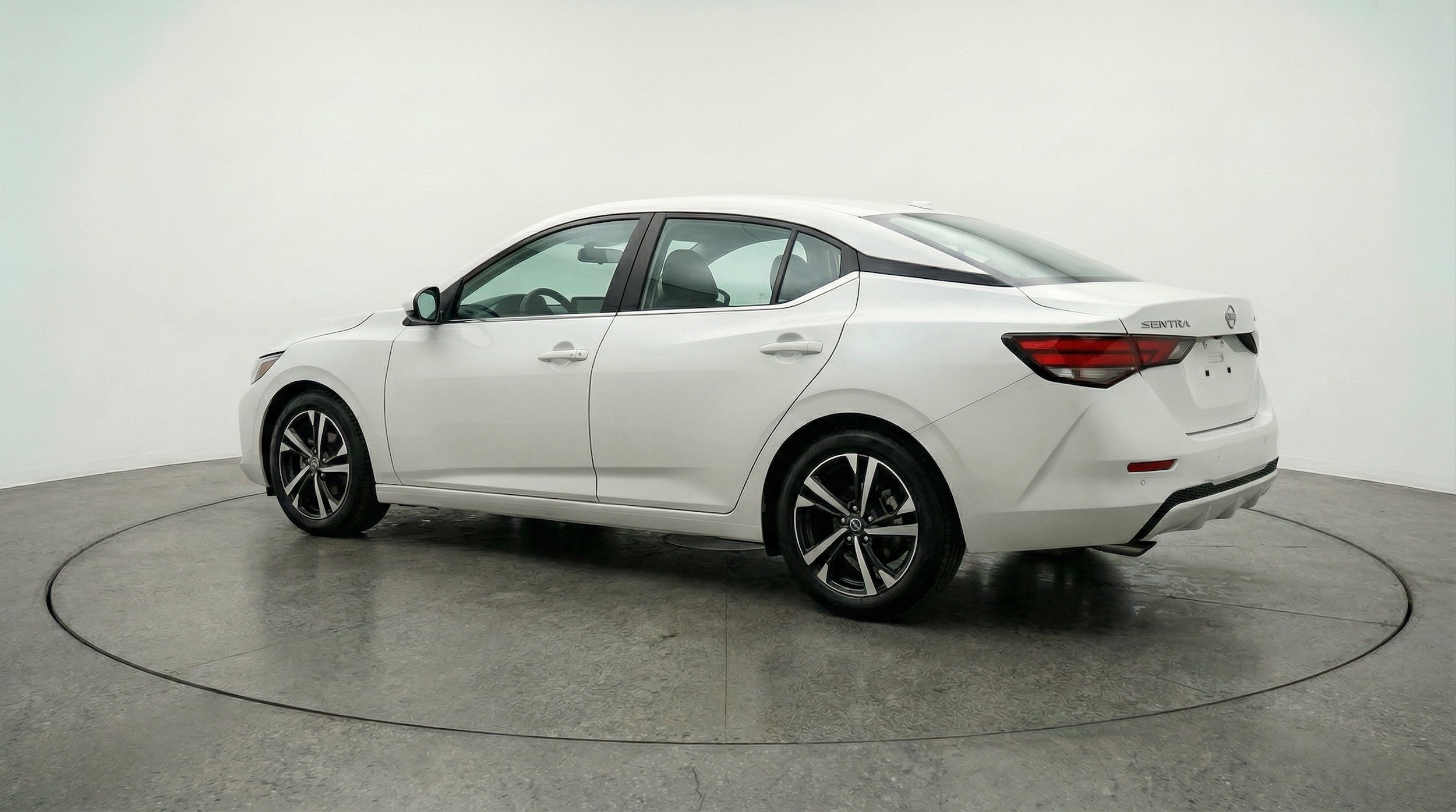 Thumbnail: 2025 Nissan Sentra - 5