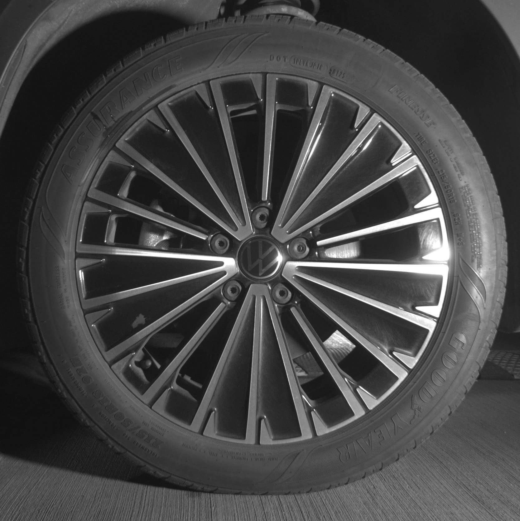 Thumbnail: 2025 Volkswagen Taos - 12