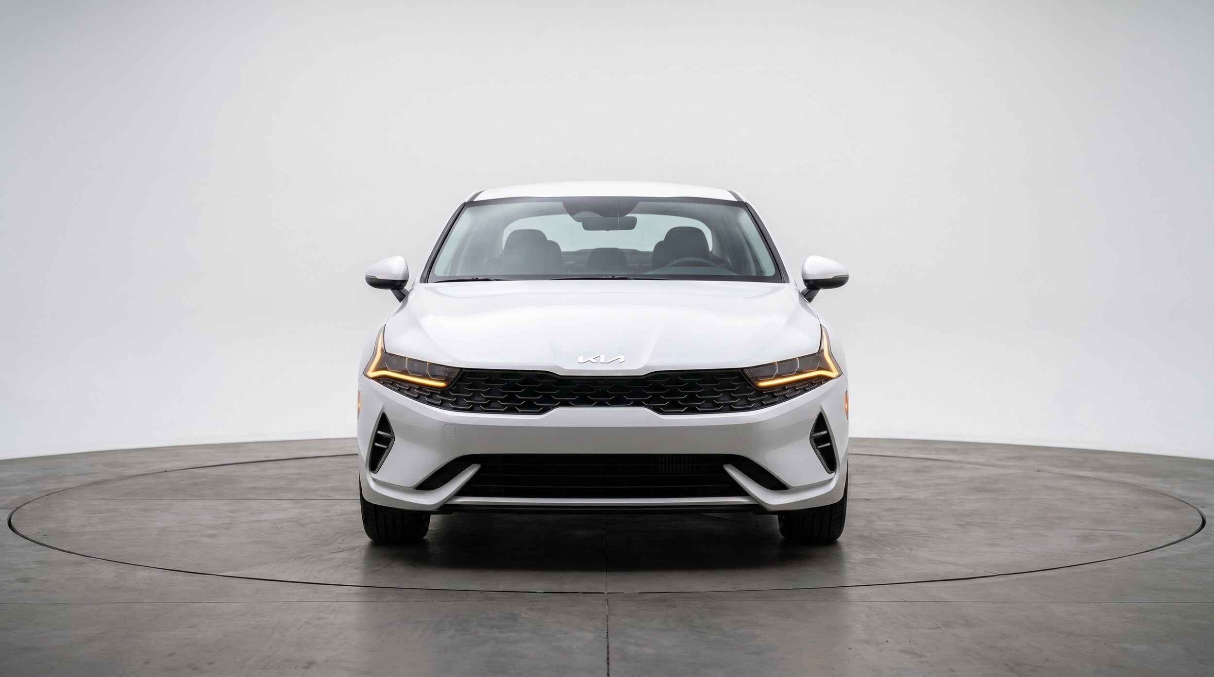 Thumbnail: 2025 Kia K4 - 2