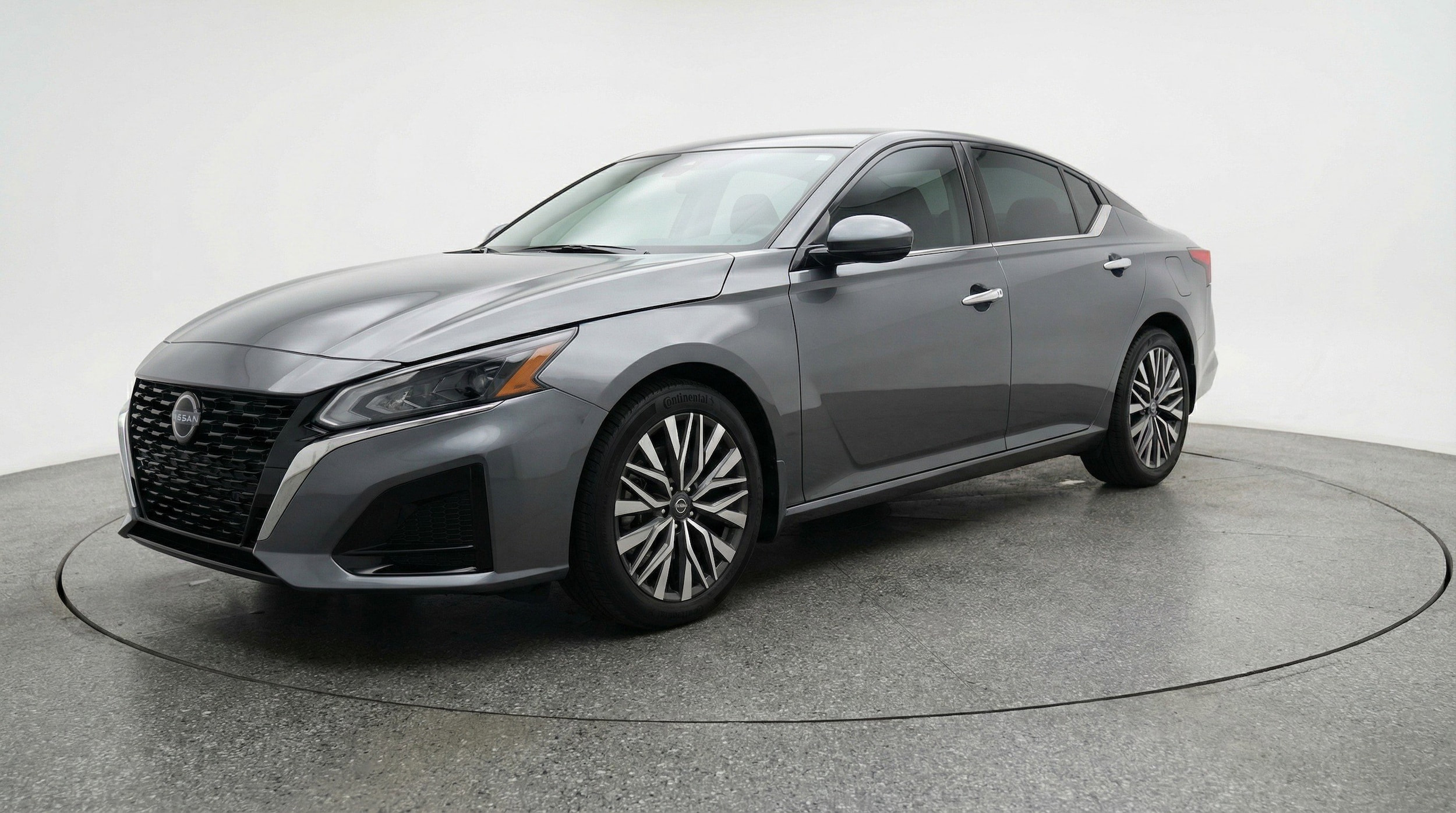 Thumbnail: 2025 Nissan Altima - 3