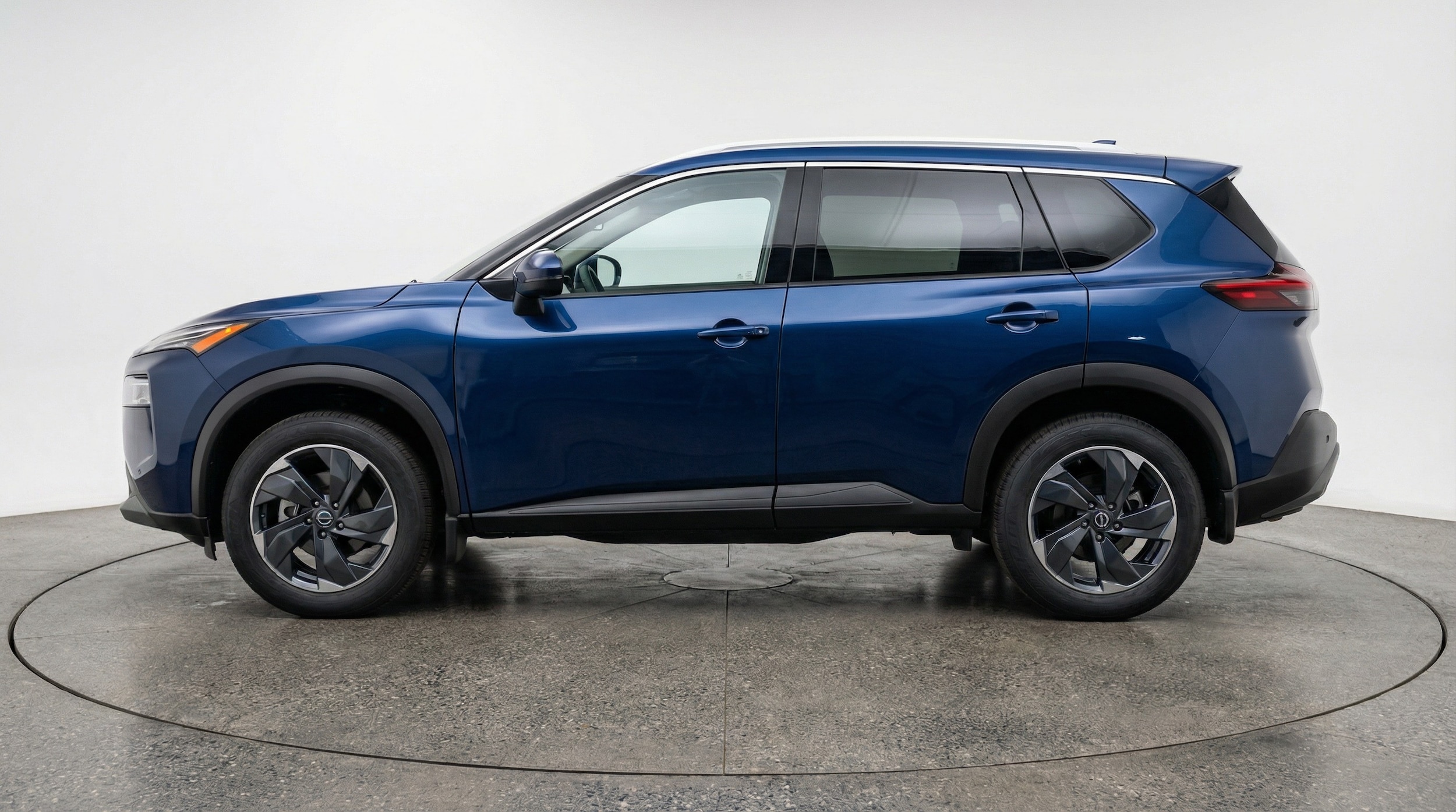 Thumbnail: 2025 Nissan Rogue - 4