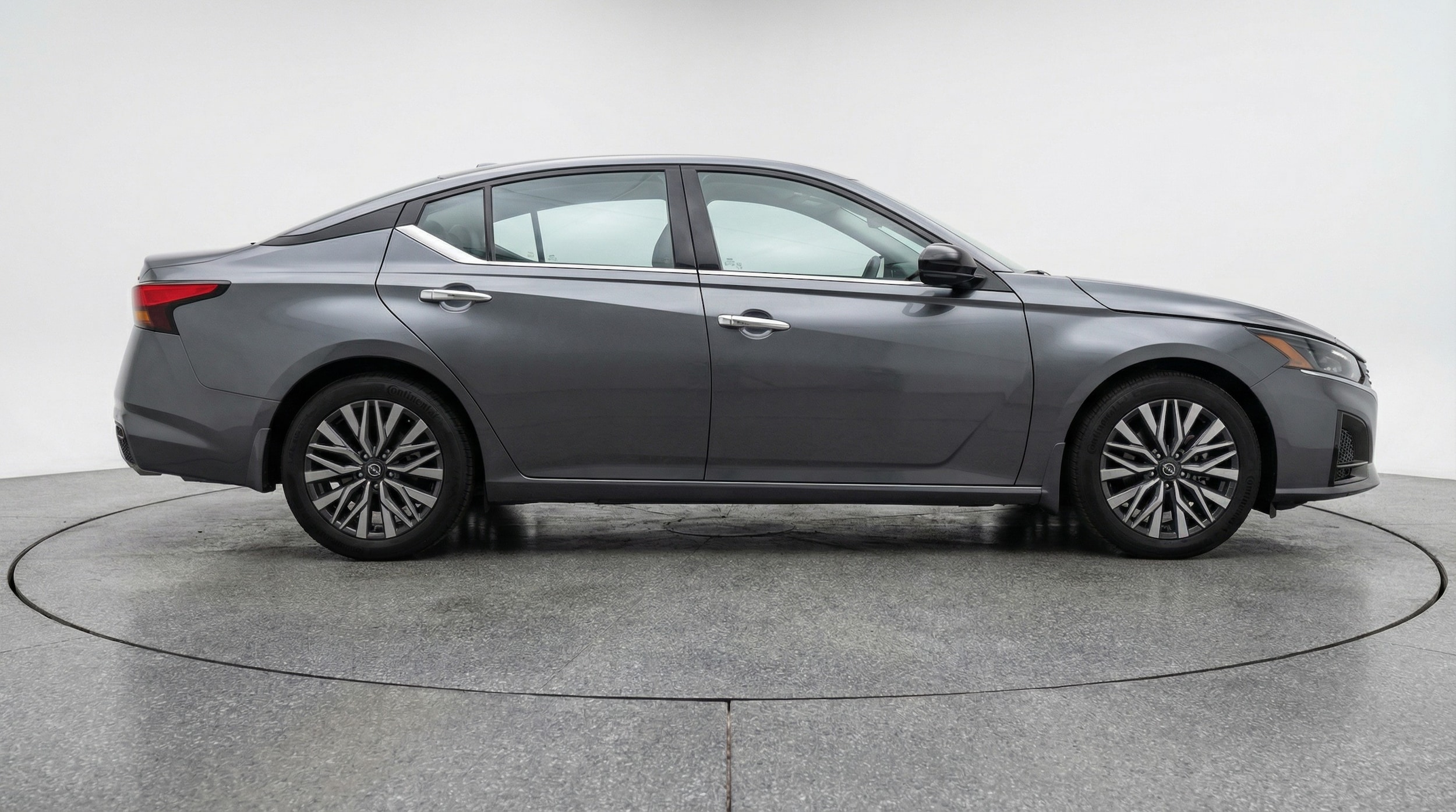 Thumbnail: 2025 Nissan Altima - 8