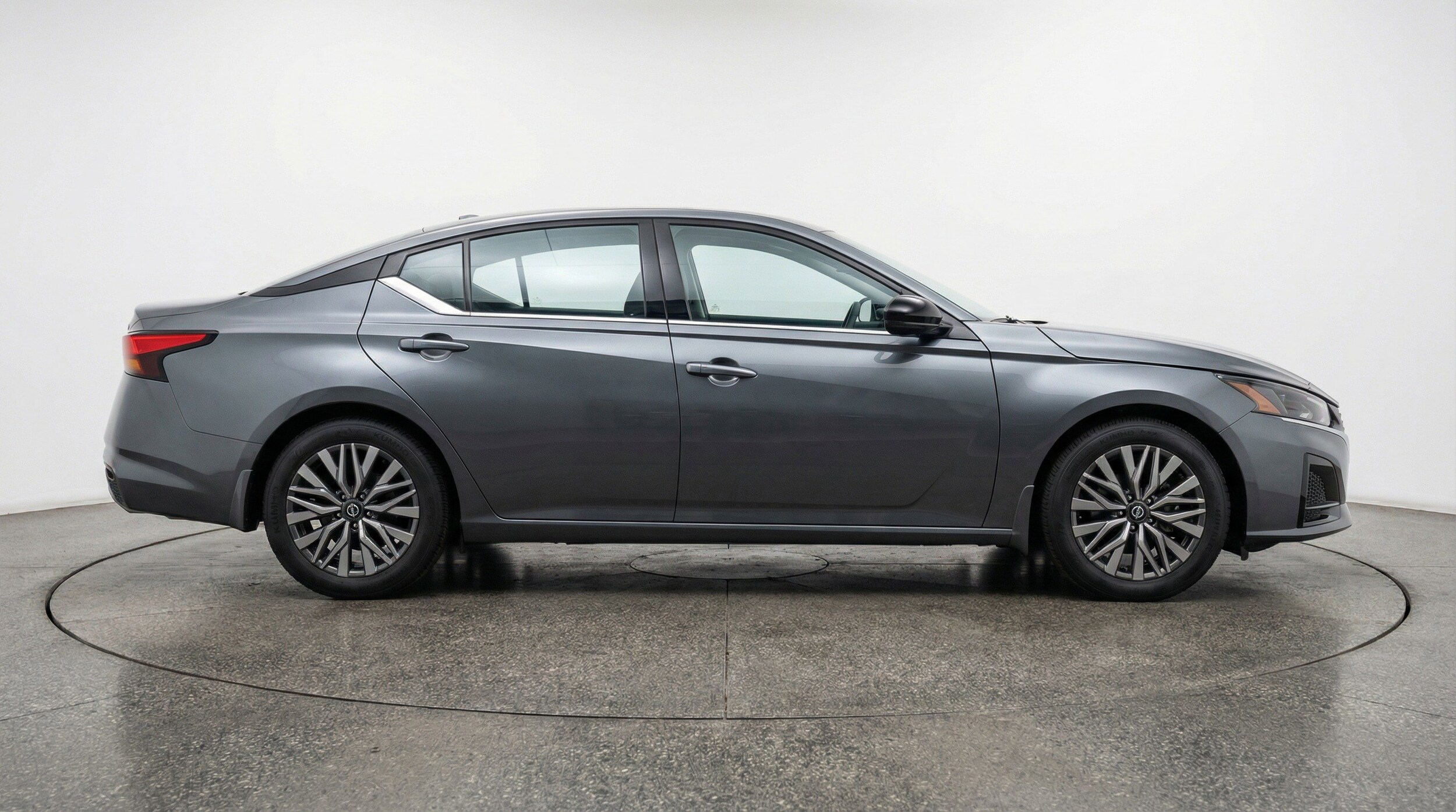 Thumbnail: 2025 Nissan Altima - 11