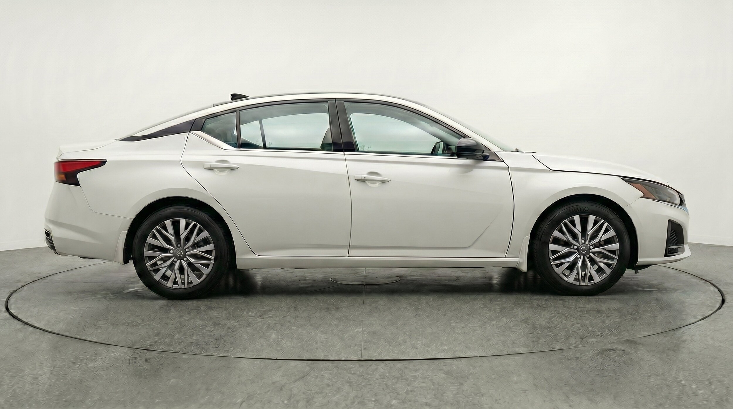 Thumbnail: 2026 Nissan Altima - 11