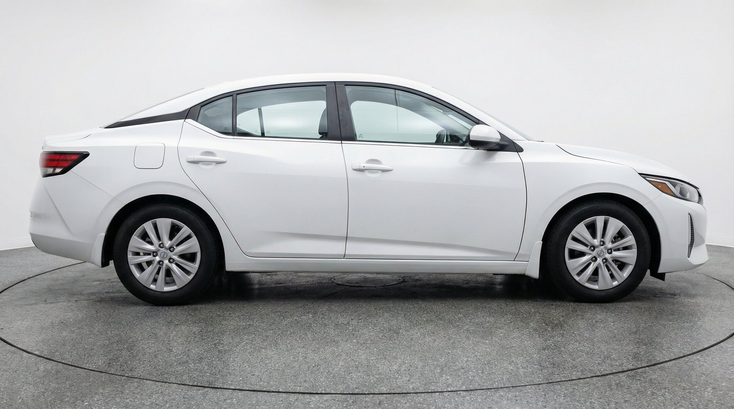 Thumbnail: 2025 Nissan Sentra - 11