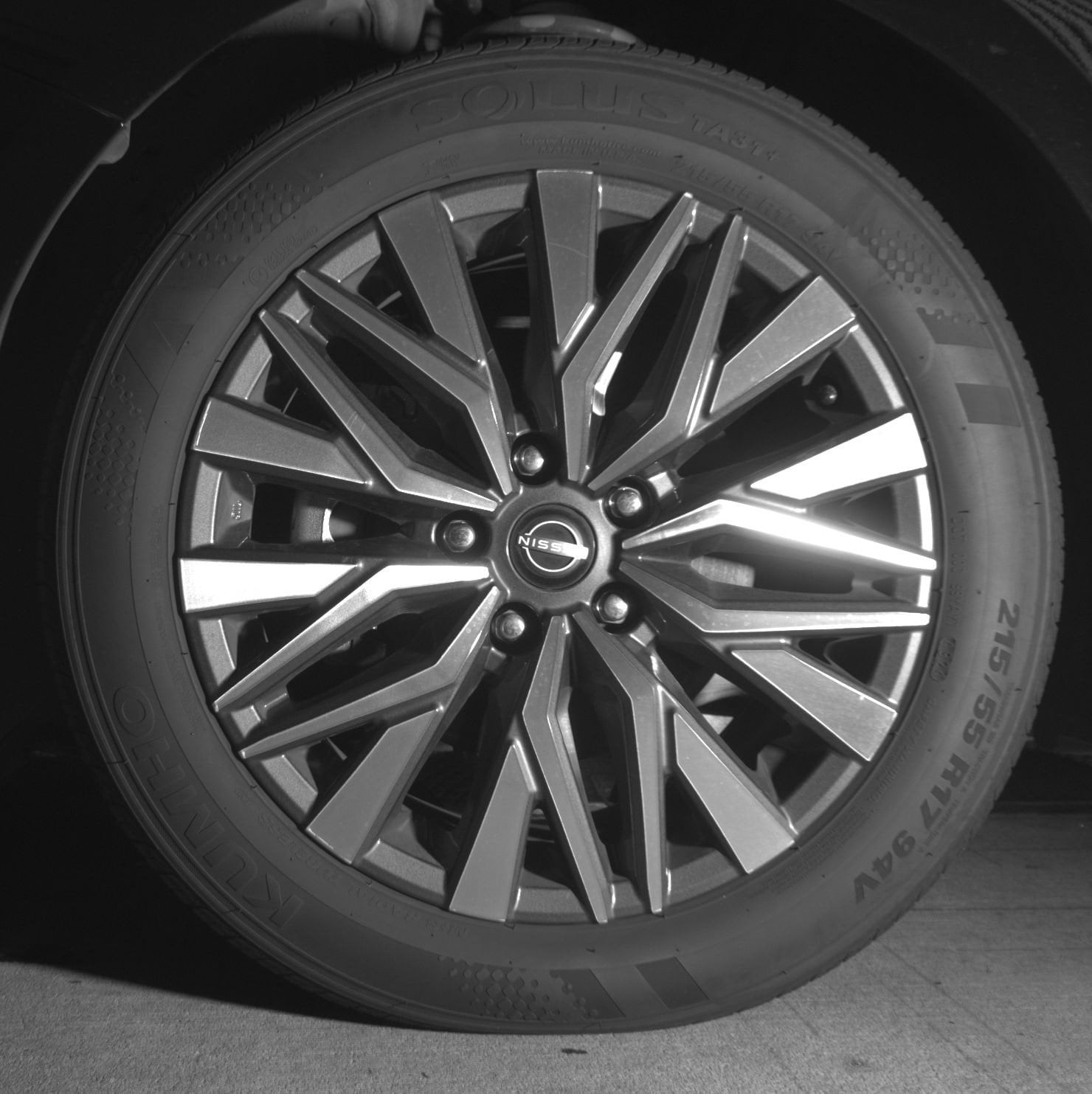 Thumbnail: 2025 Nissan Altima - 12