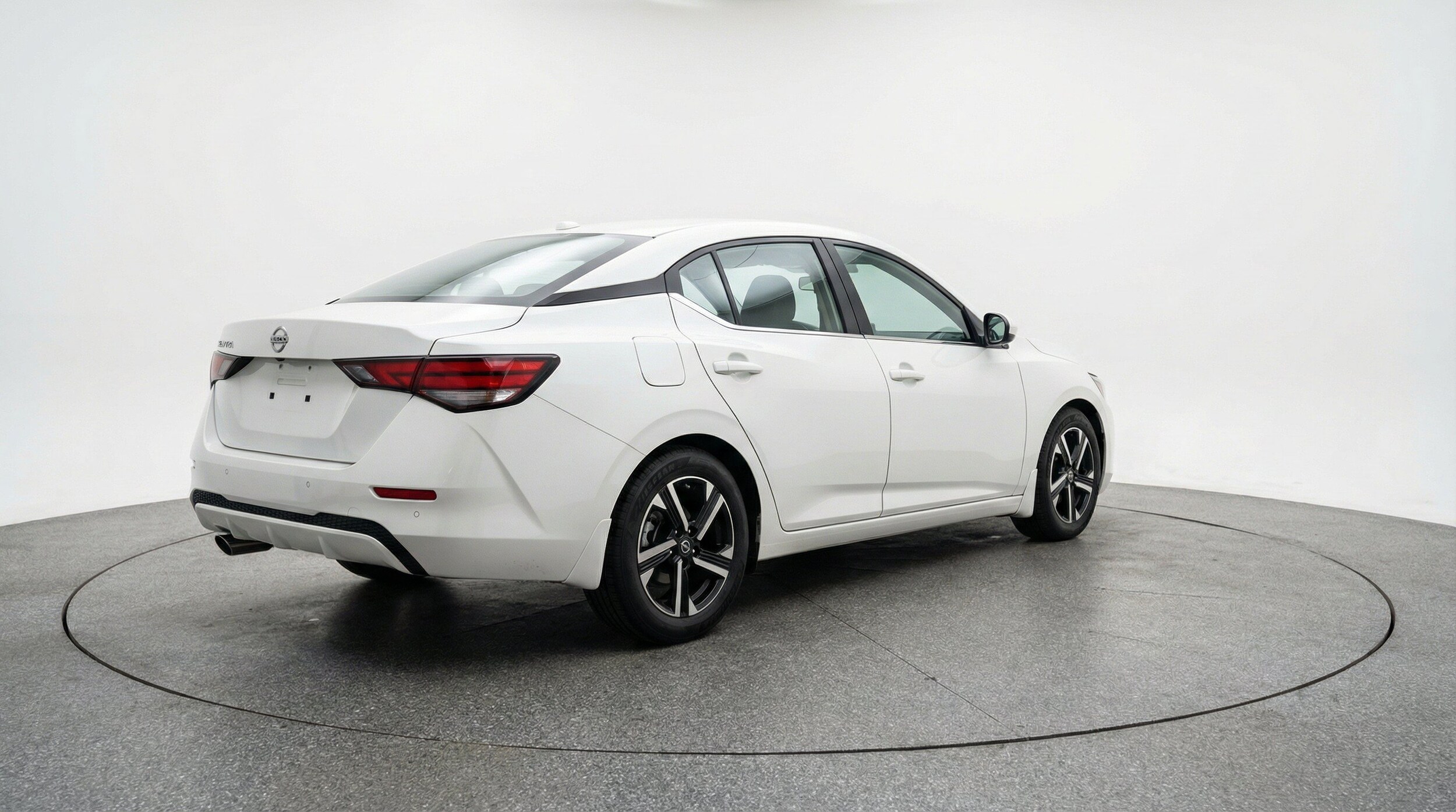 Thumbnail: 2025 Nissan Sentra - 9