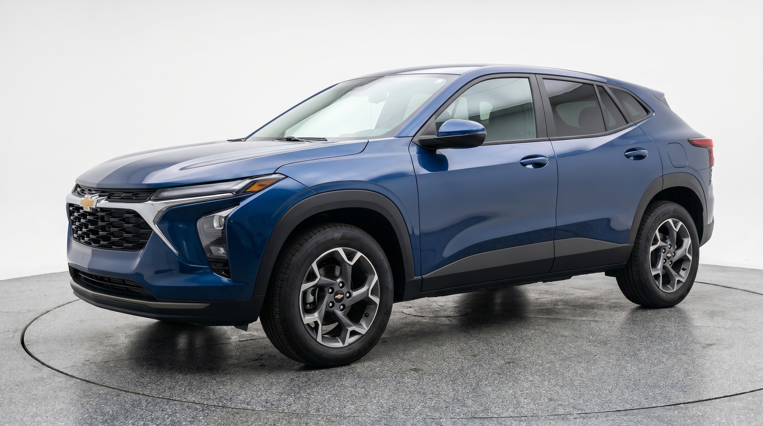 Thumbnail: 2025 Chevrolet Trax - 3