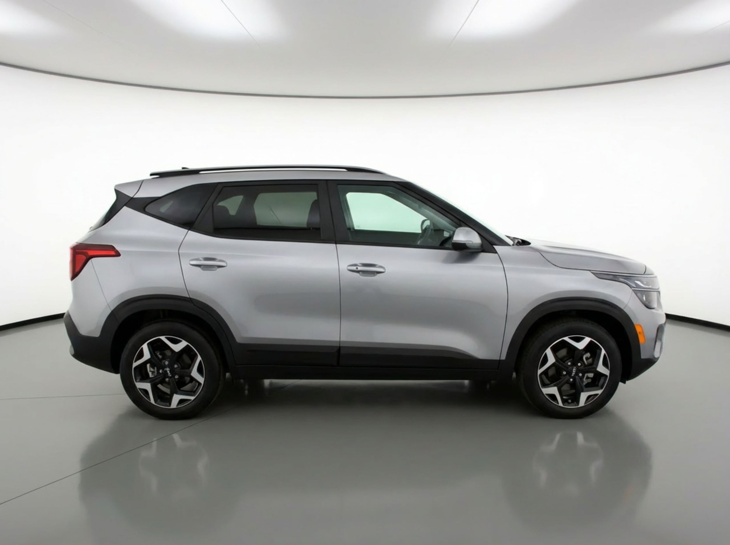 Thumbnail: 2025 Kia Seltos - 8