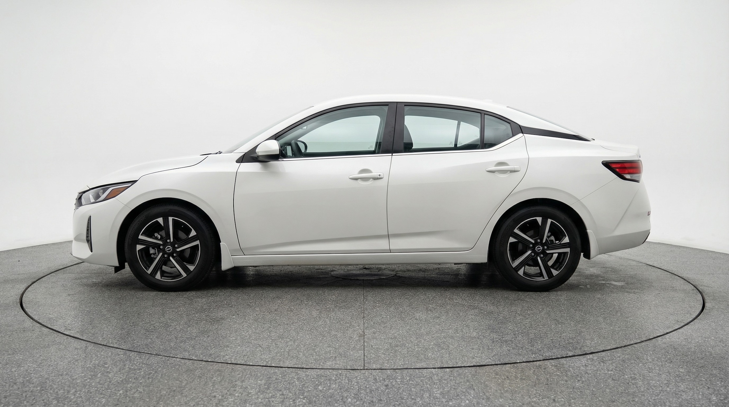 Thumbnail: 2025 Nissan Sentra - 4