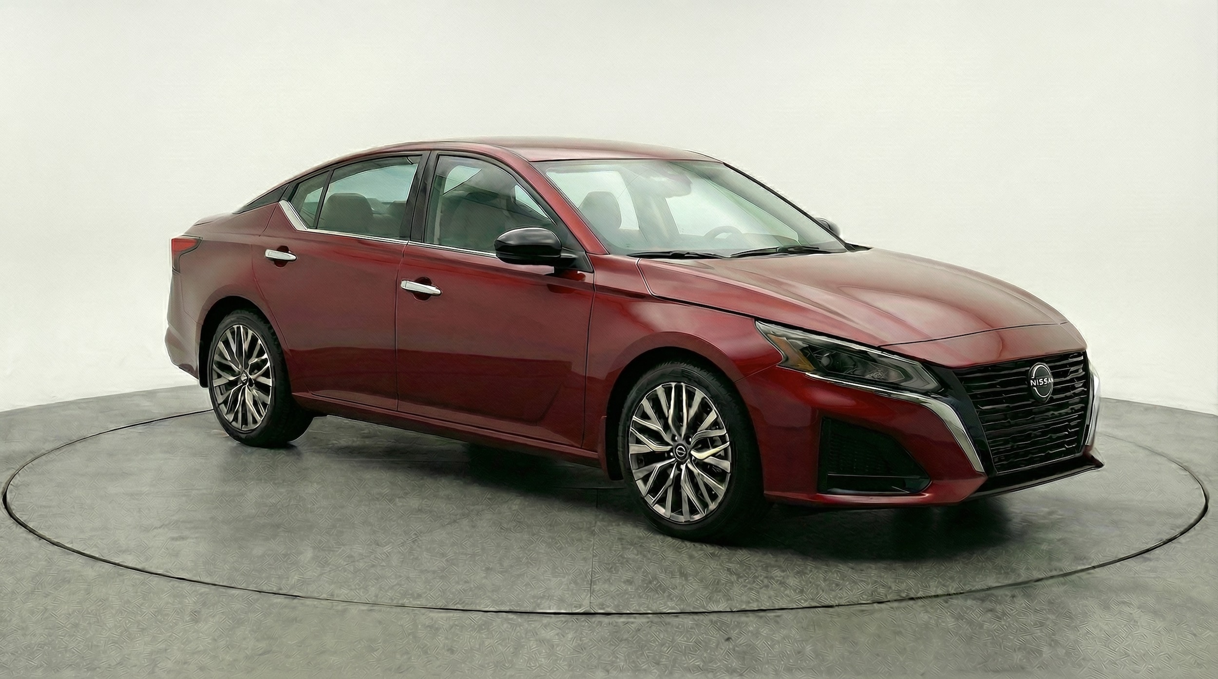 Thumbnail: 2025 Nissan Altima - 3