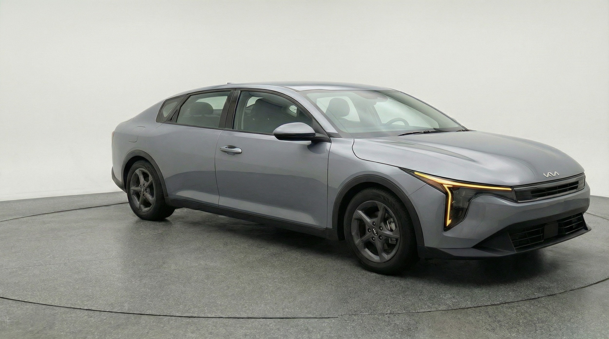 Thumbnail: 2025 Kia K4 - 1