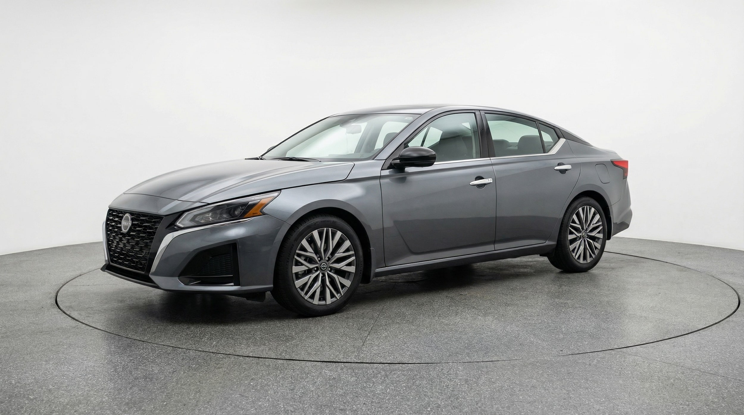 Thumbnail: 2025 Nissan Altima - 3