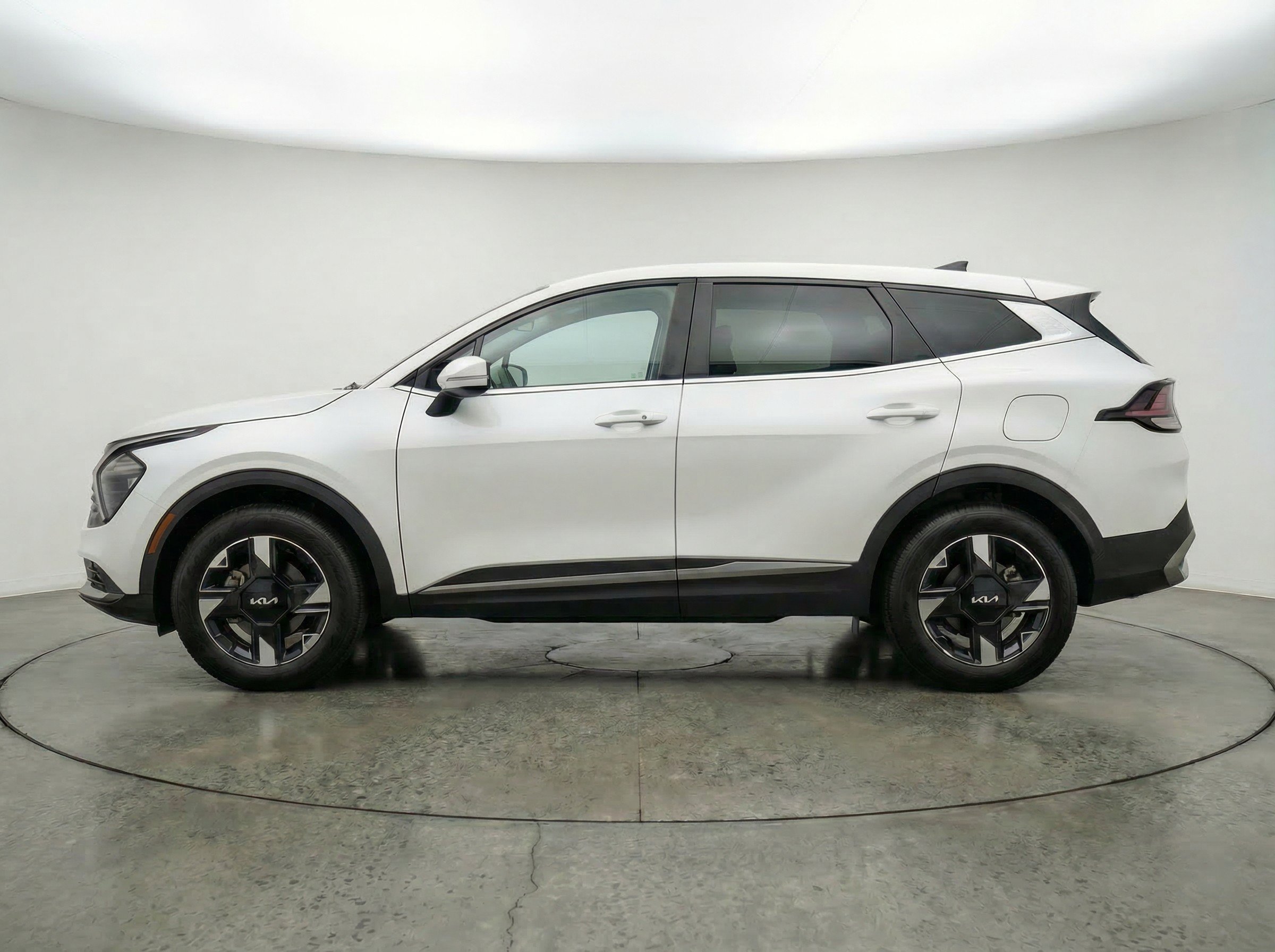 Thumbnail: 2026 Kia Sportage - 5