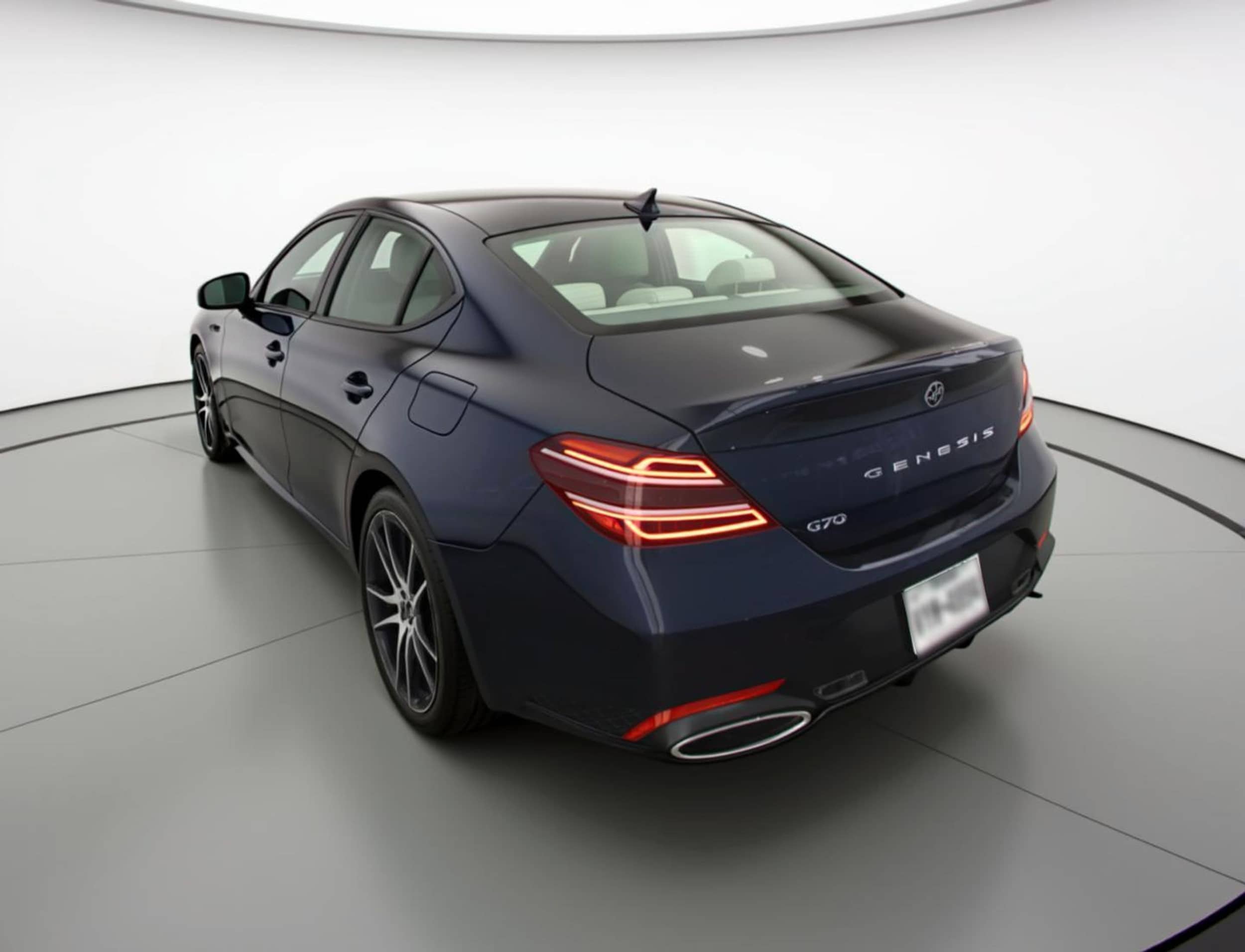 Thumbnail: 2025 Genesis G70 - 5