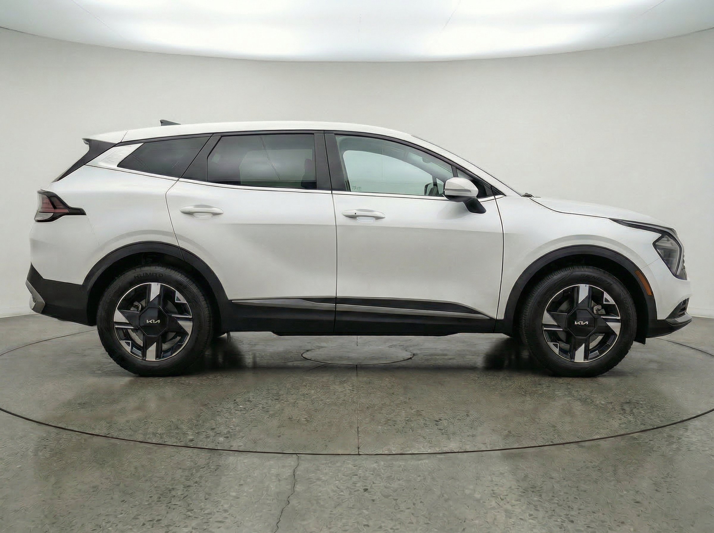 Thumbnail: 2026 Kia Sportage - 11