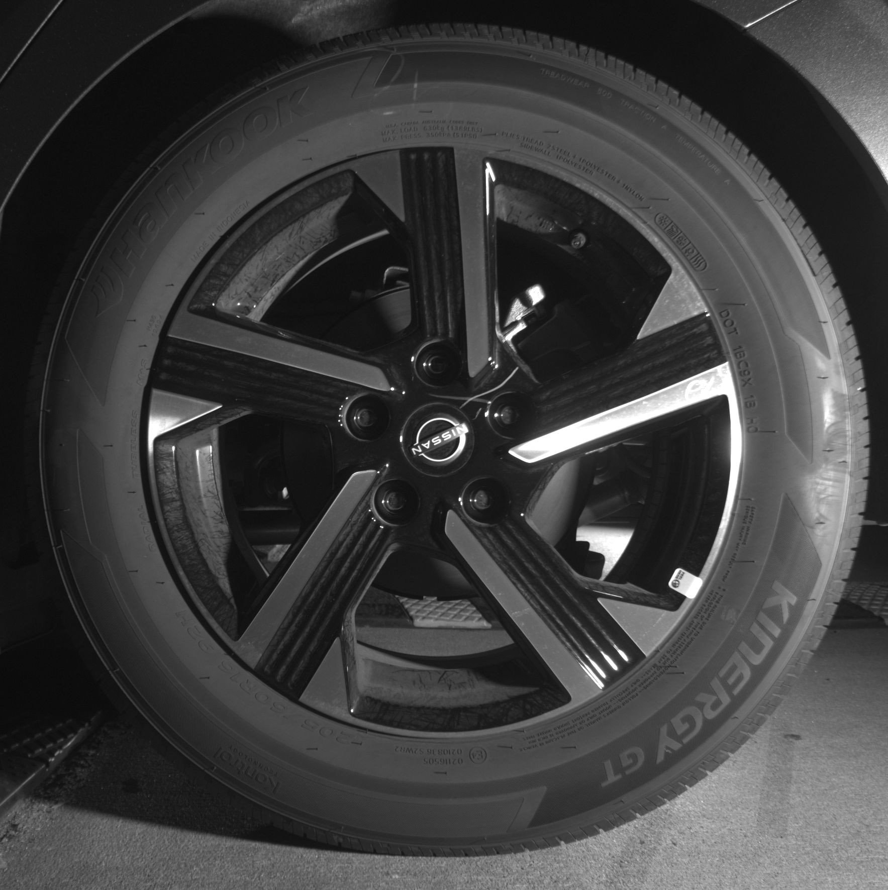 Thumbnail: 2025 Nissan Sentra - 14