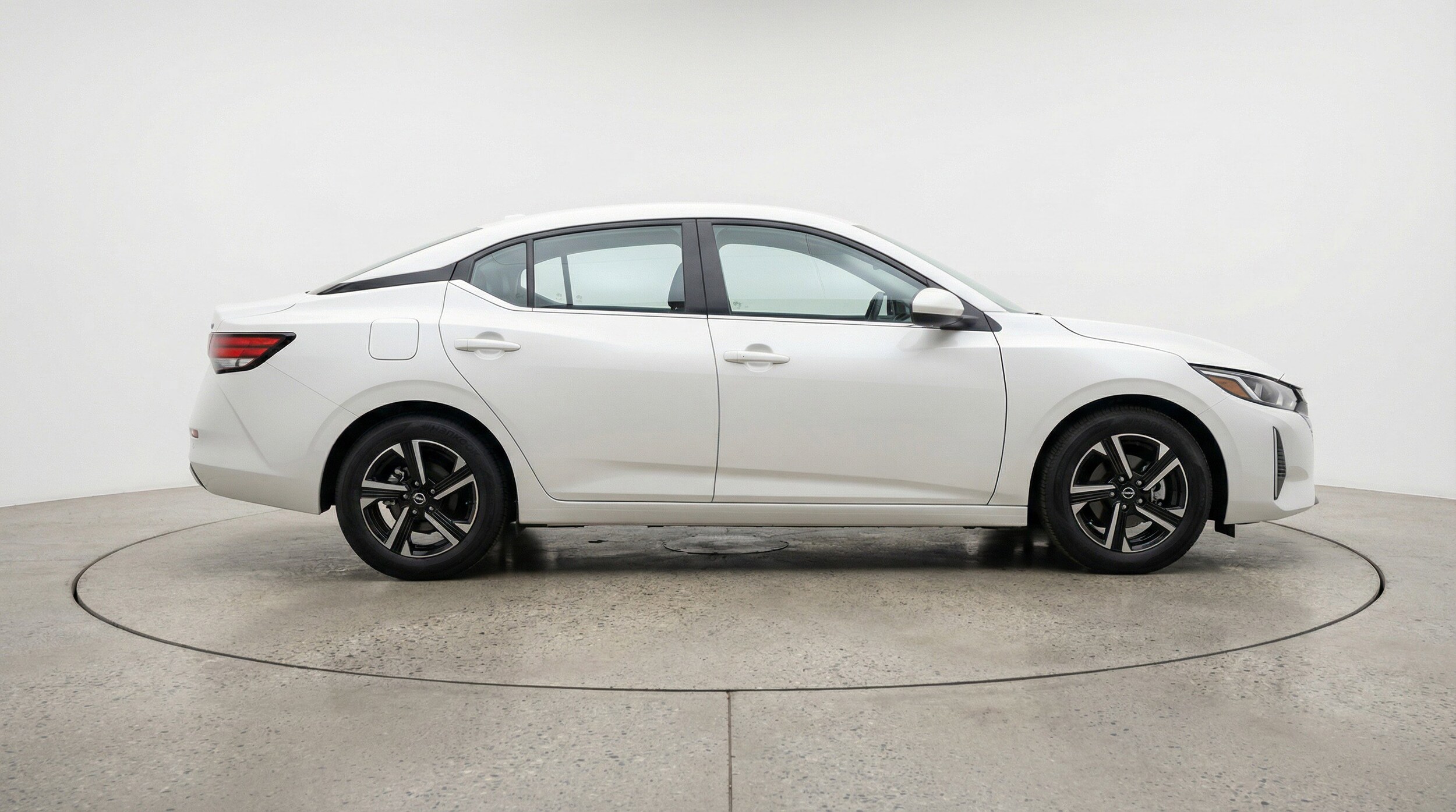 Thumbnail: 2025 Nissan Sentra - 11