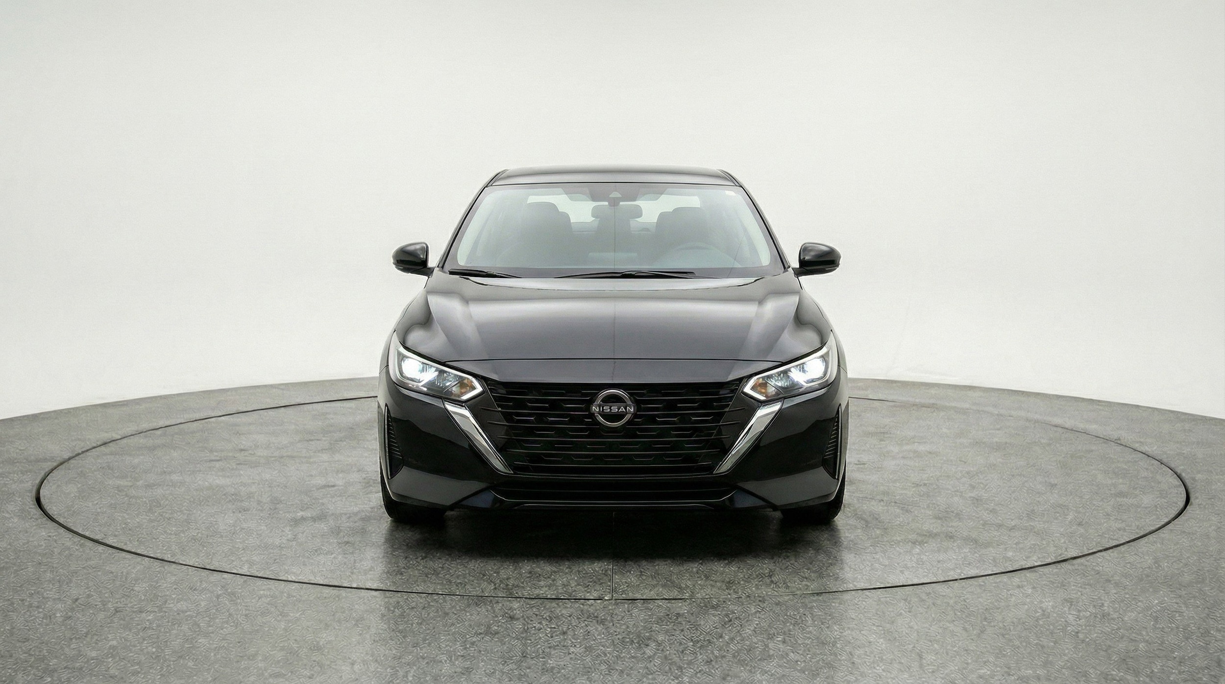 Thumbnail: 2025 Nissan Sentra - 2